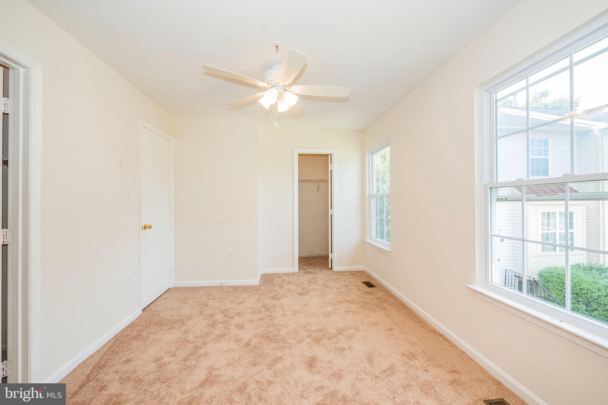 COLONY SQUARE - Residential