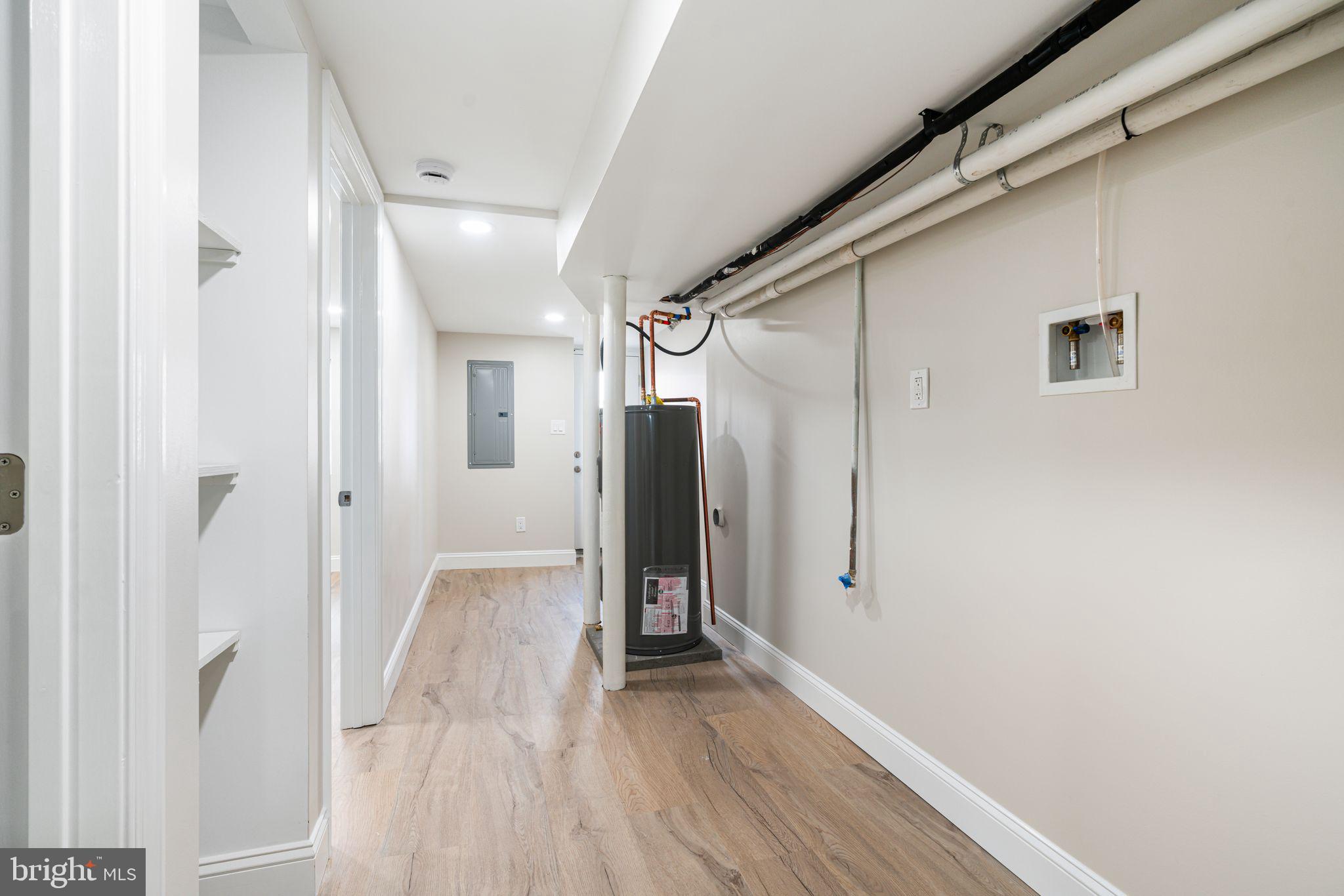 WEST OAK LANE - Residential