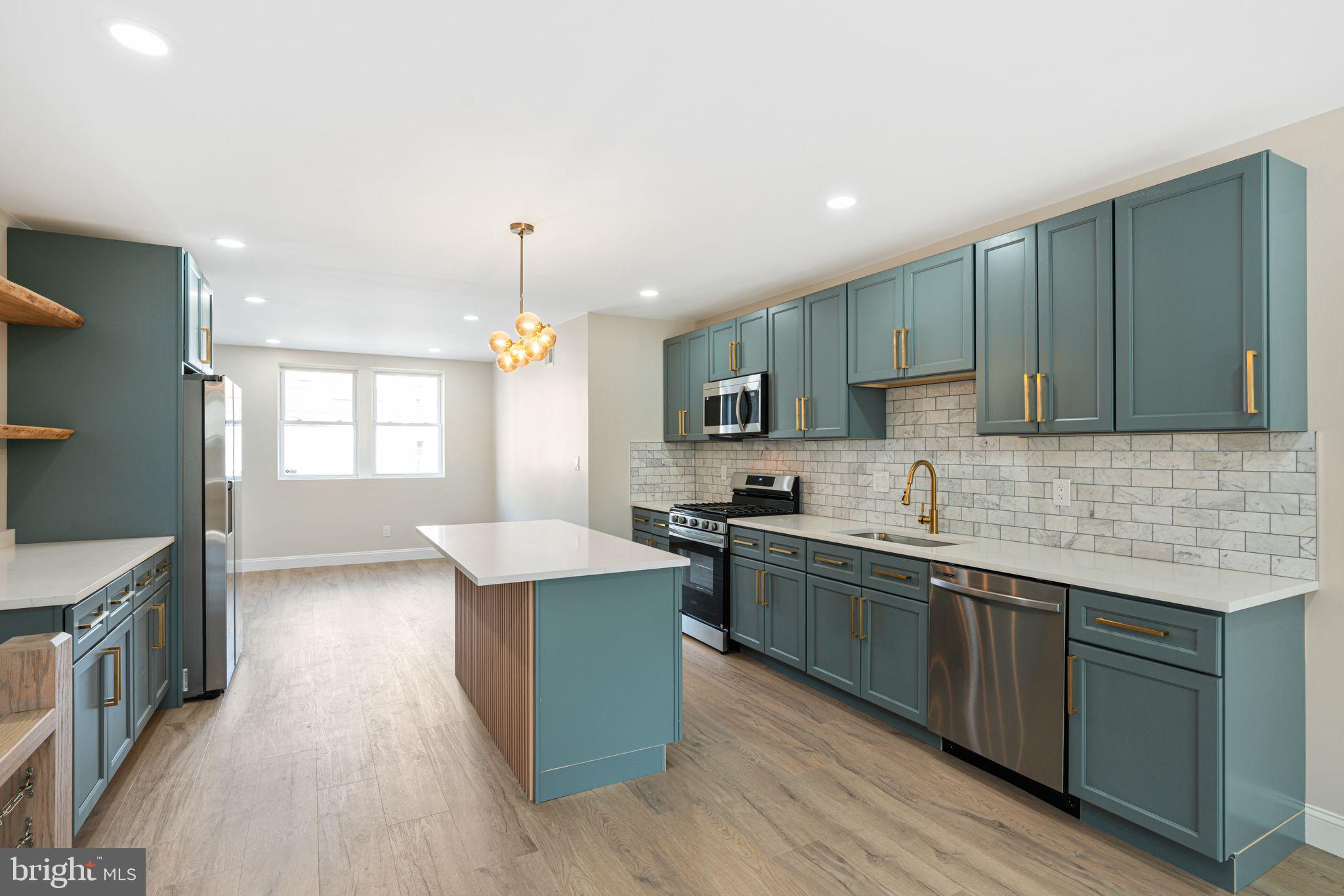 WEST OAK LANE - Residential