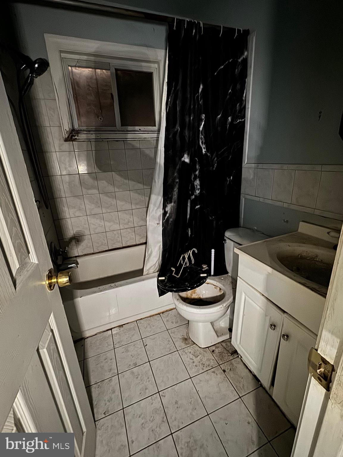 OXON HILL - Residential