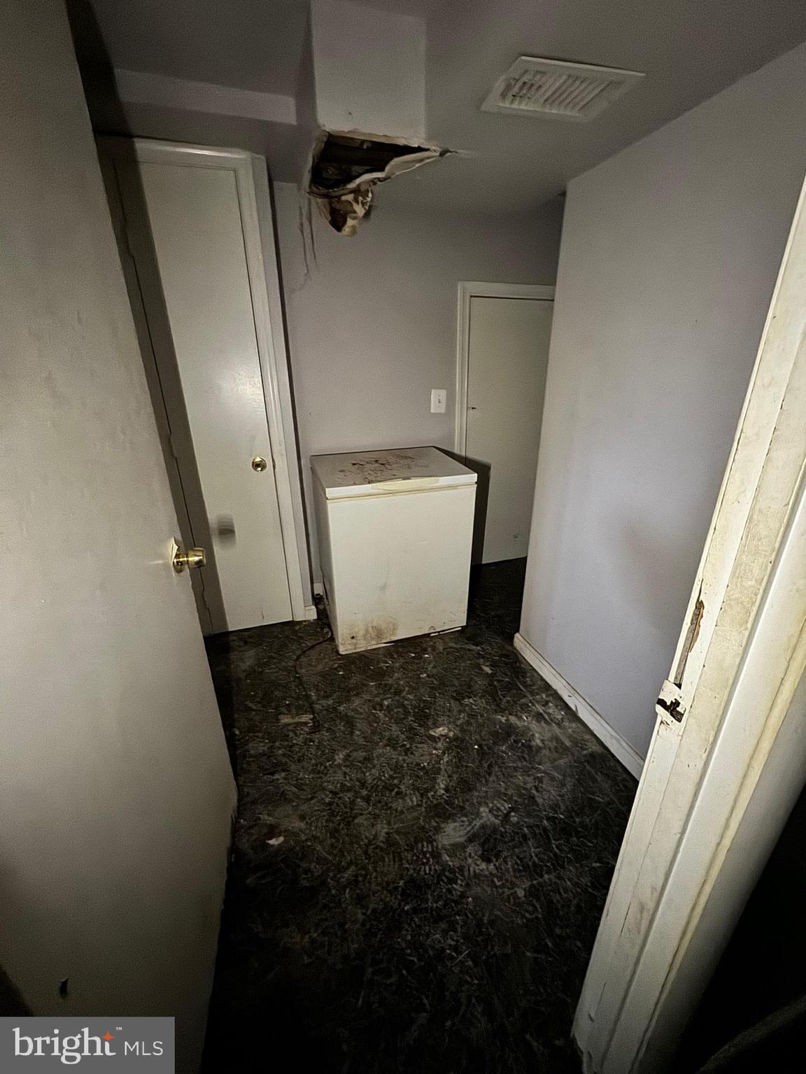 OXON HILL - Residential