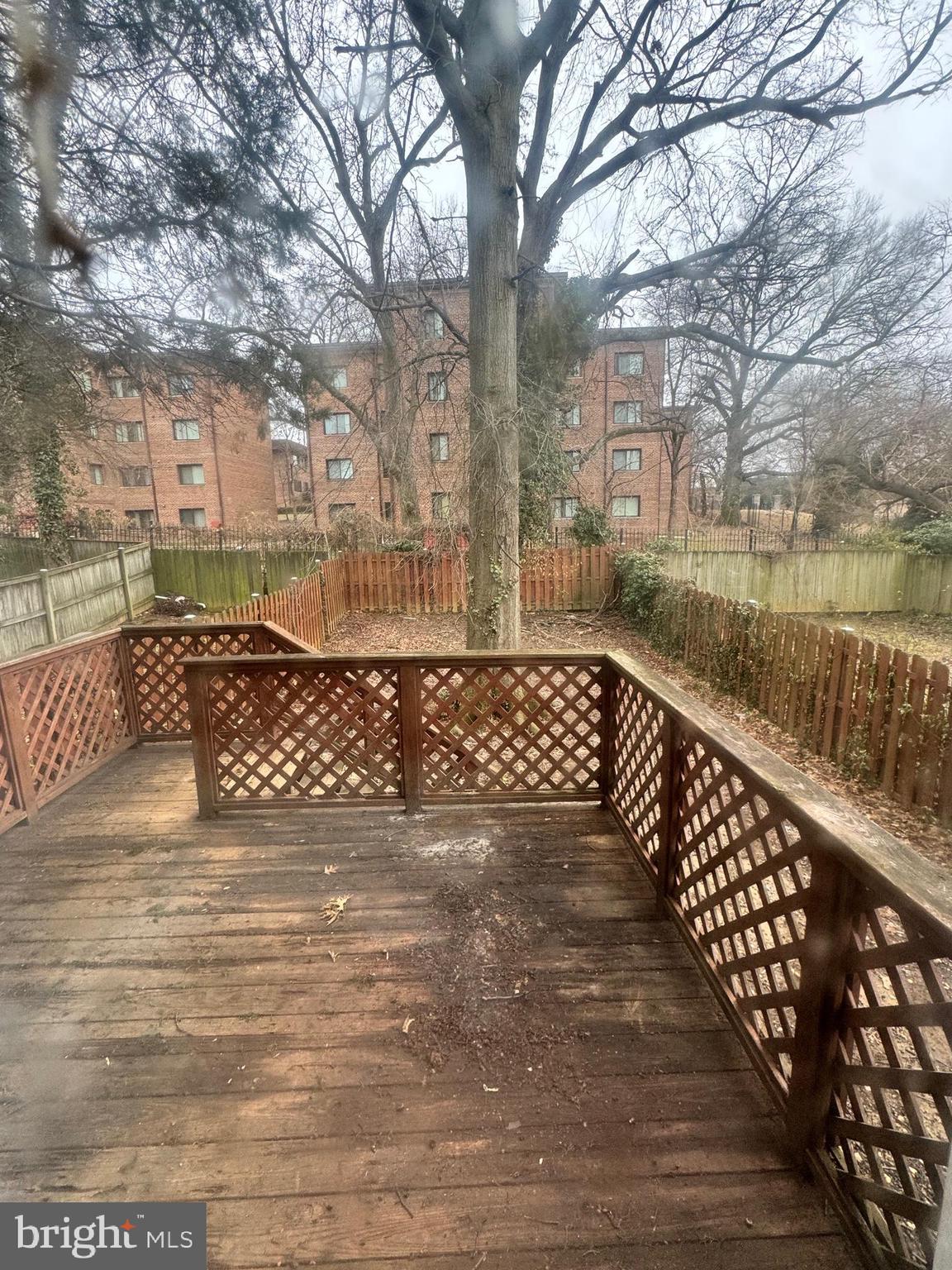 OXON HILL - Residential