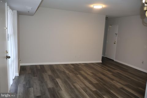 4951 AMERICANA DRIVE T6 ANNANDALE VA 22003