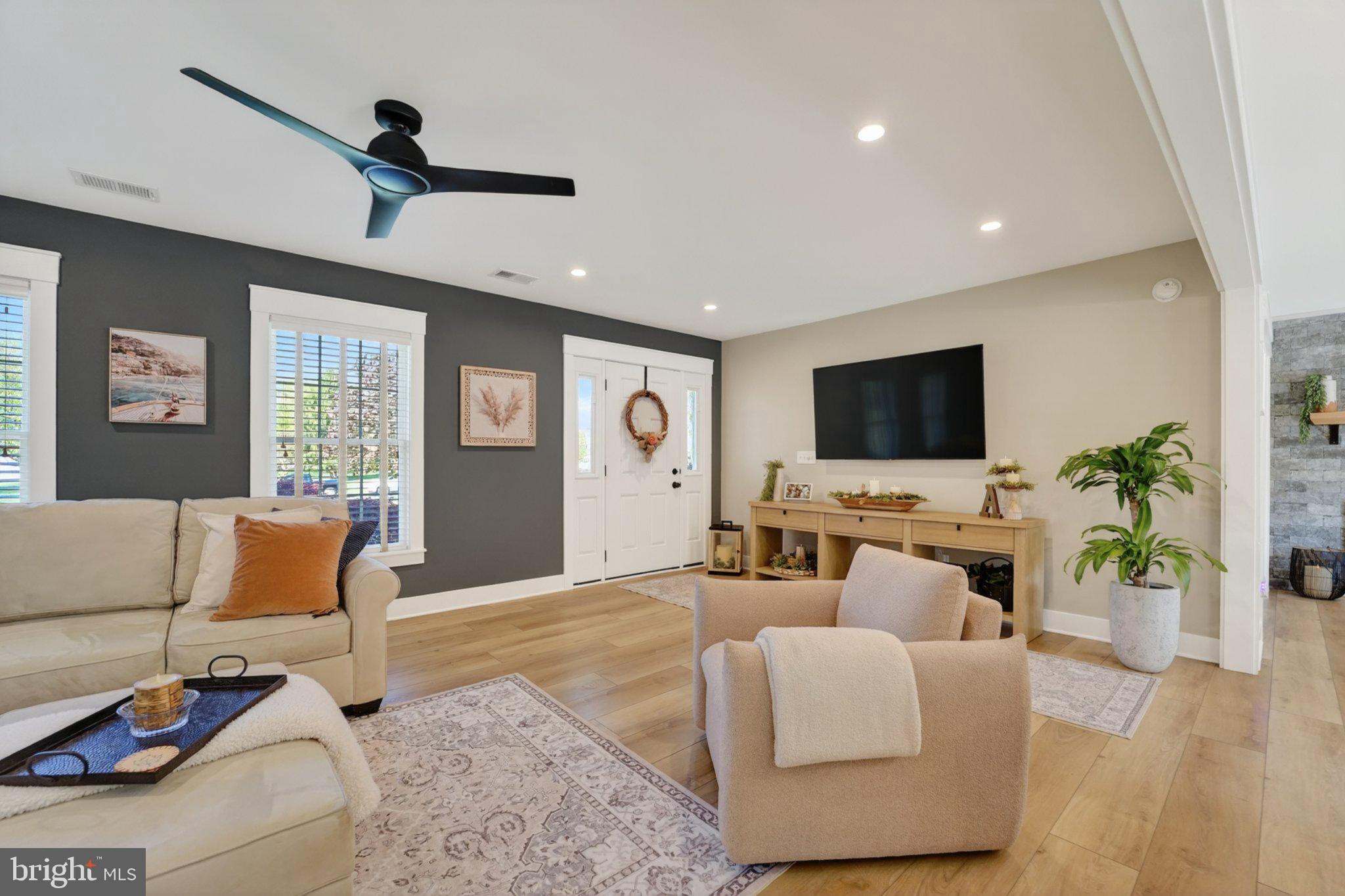 CLAIBORNE FIELDS - Residential