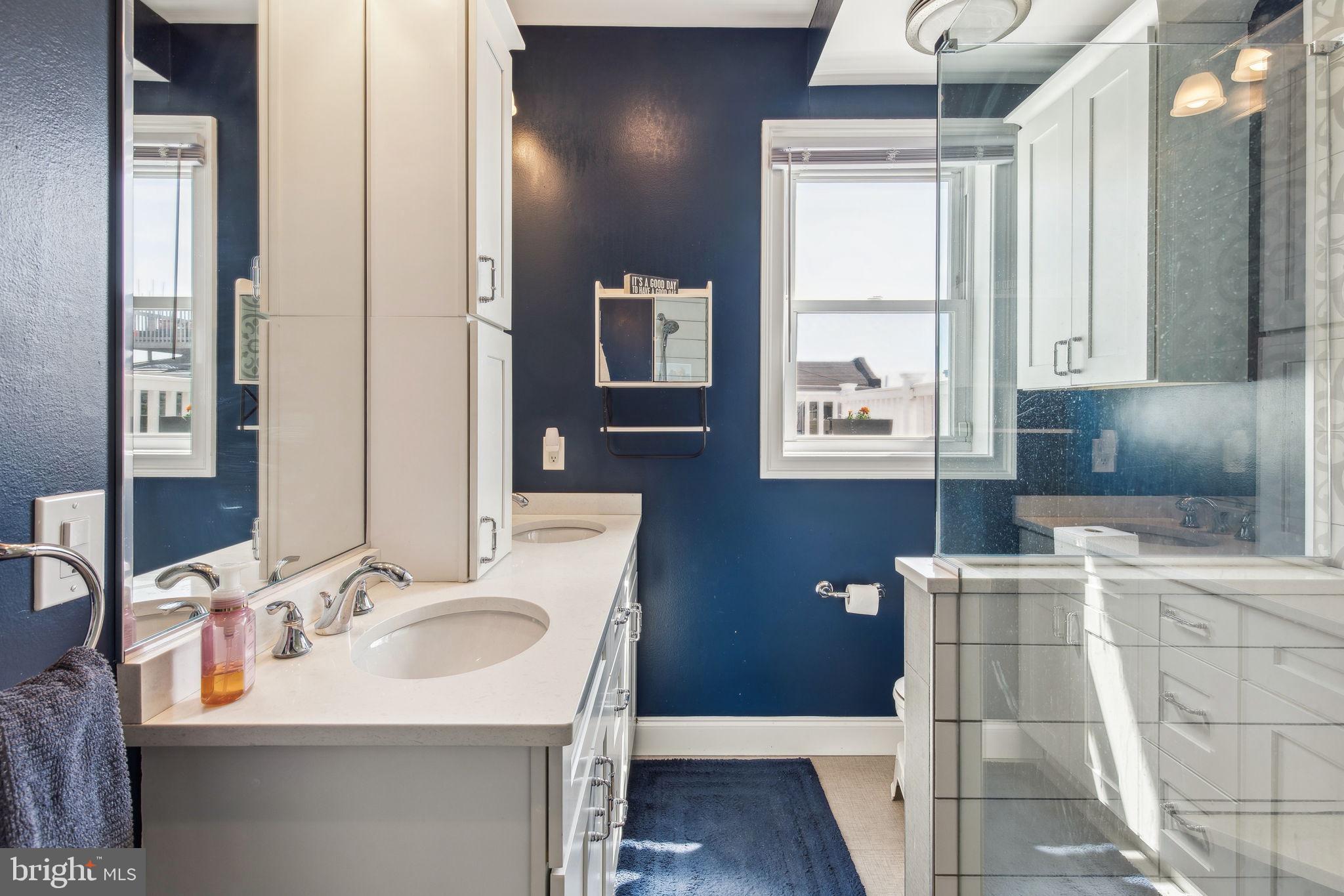 FAIRMOUNT - Residential