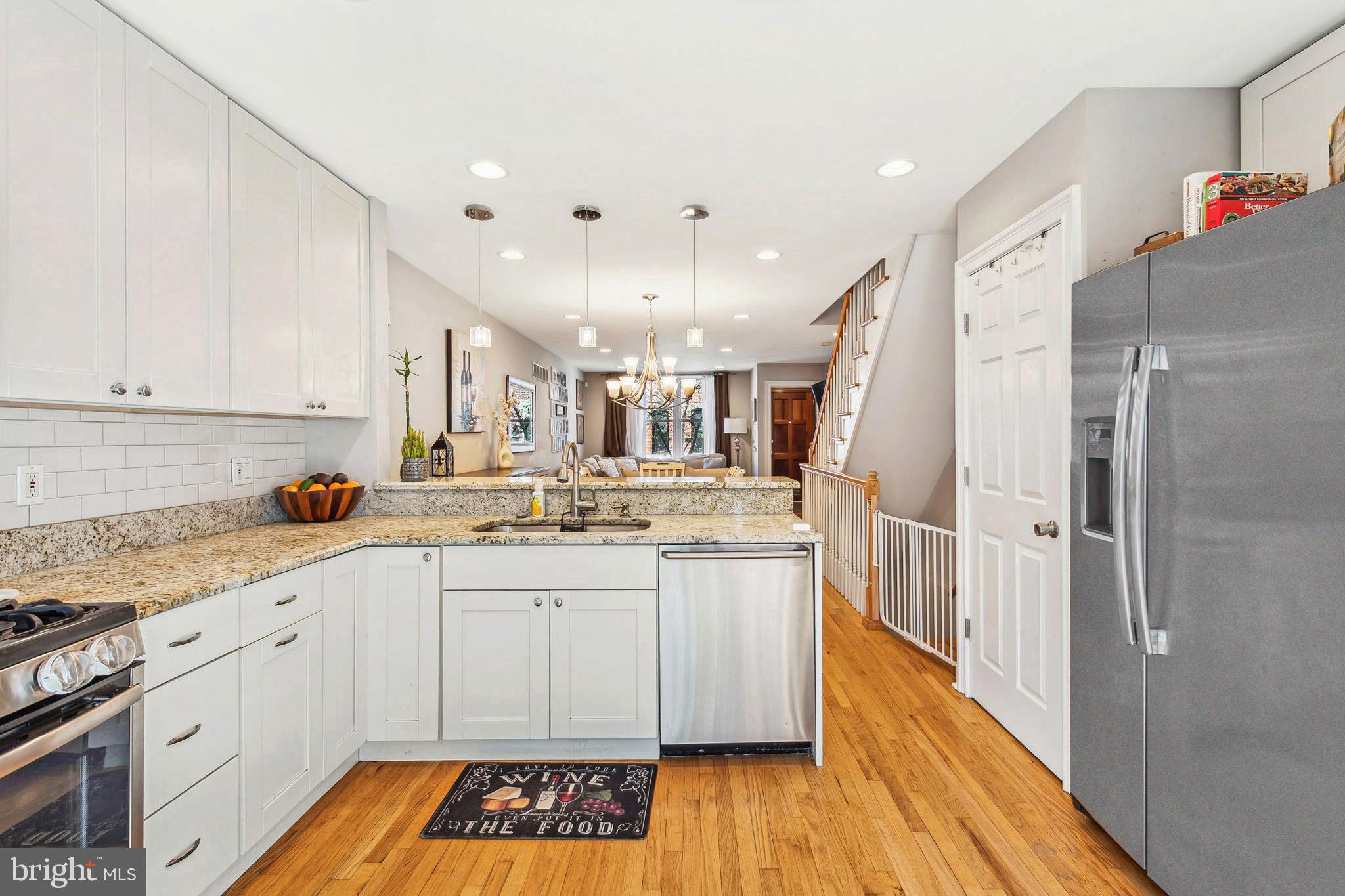 FAIRMOUNT - Residential