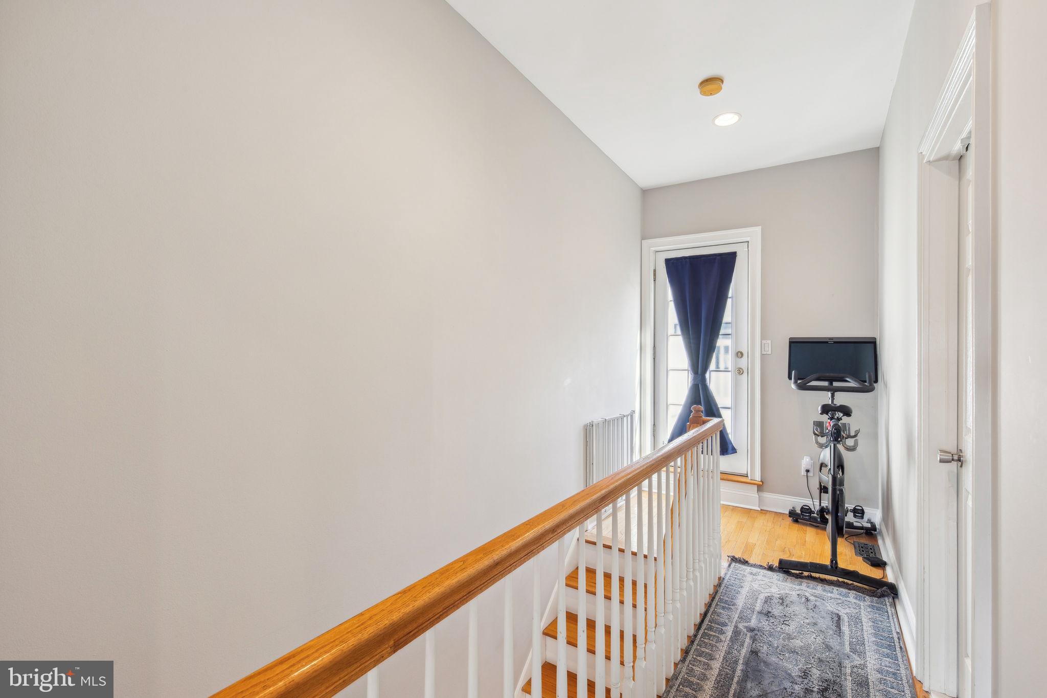 FAIRMOUNT - Residential