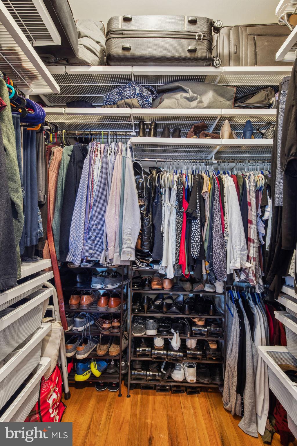 FAIRMOUNT - Residential