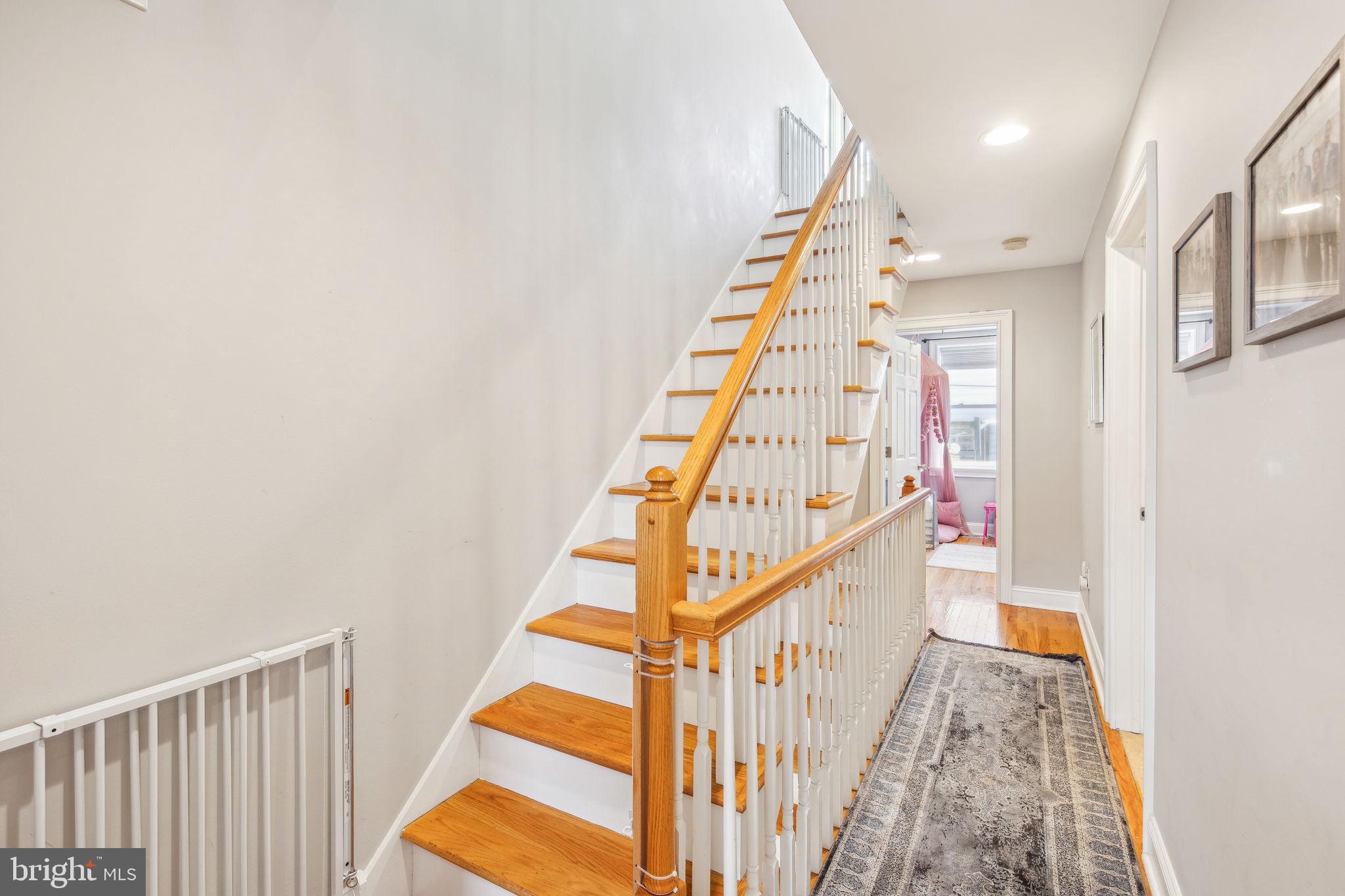 FAIRMOUNT - Residential