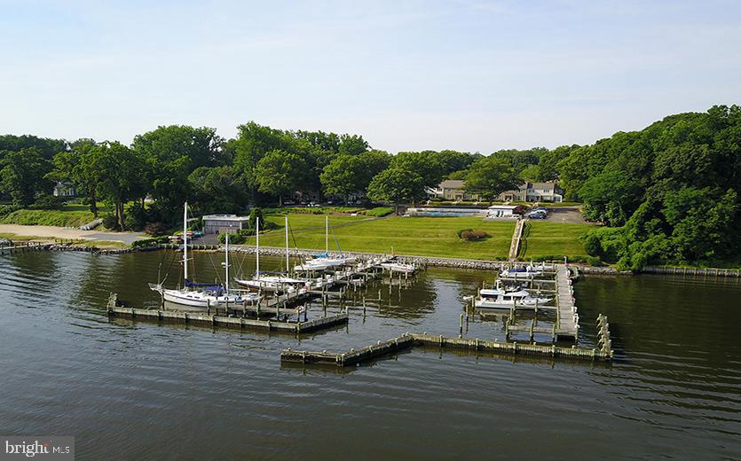 DREAMS LANDING - Residential