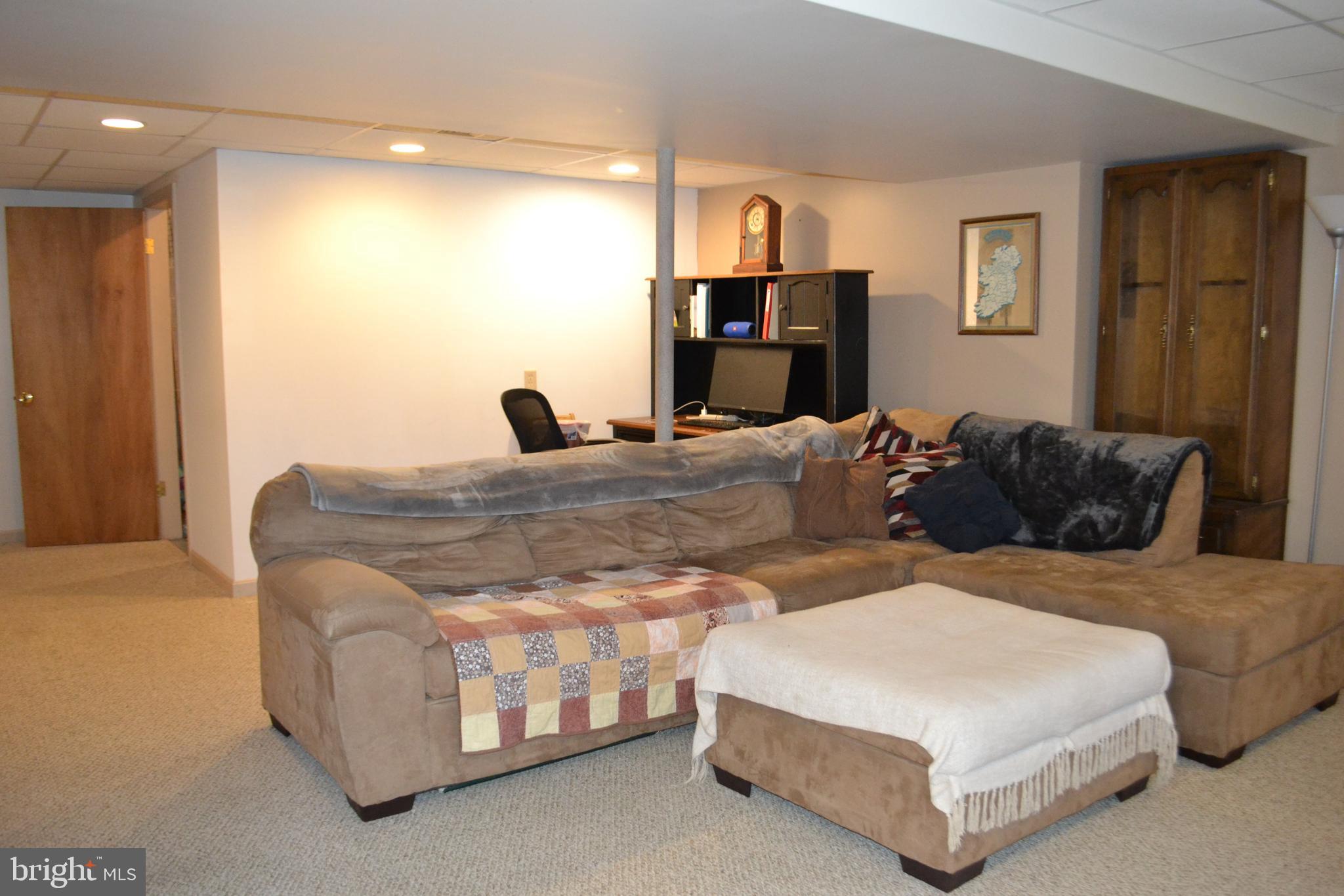 NITTANY HOLLOW - Residential