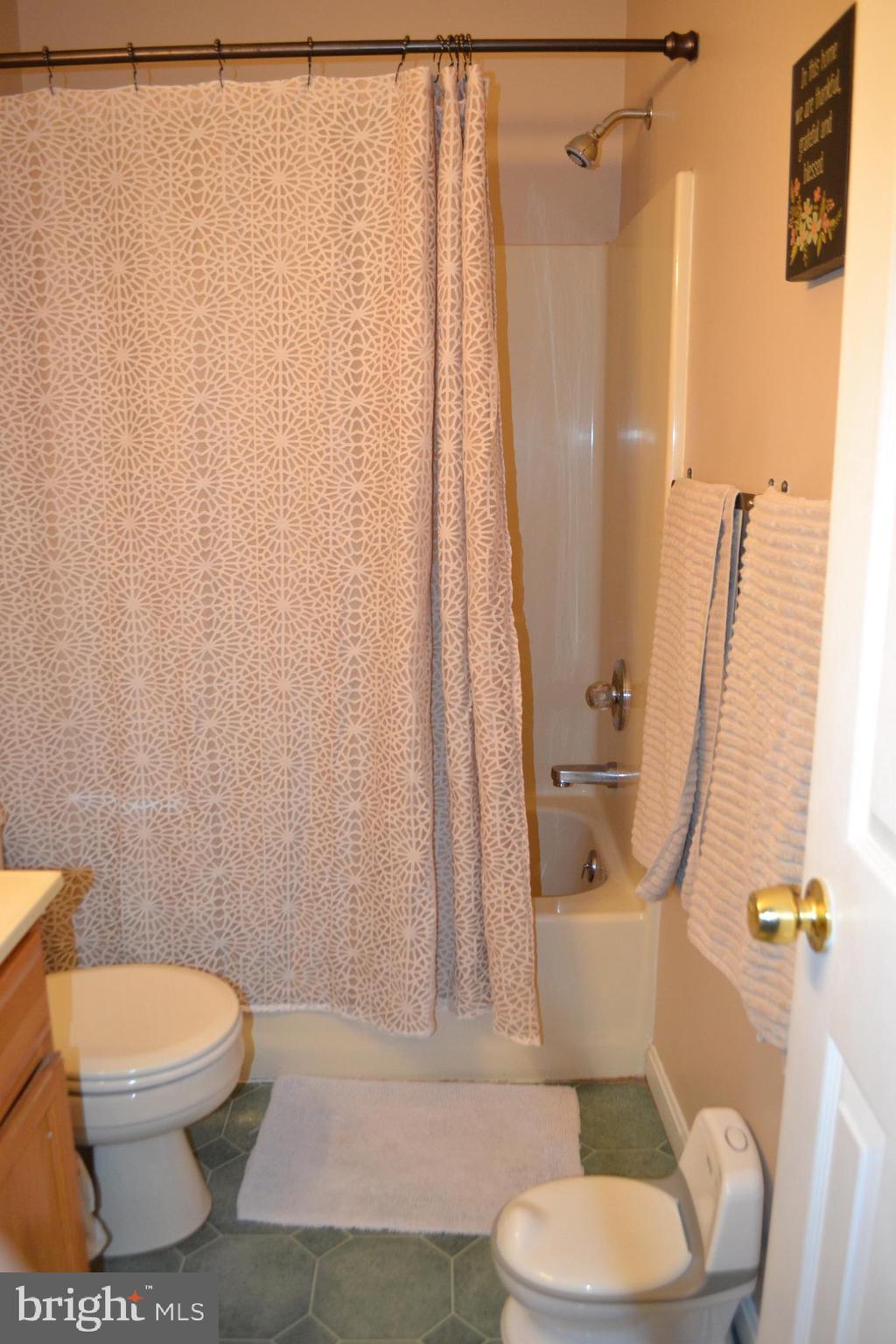 NITTANY HOLLOW - Residential