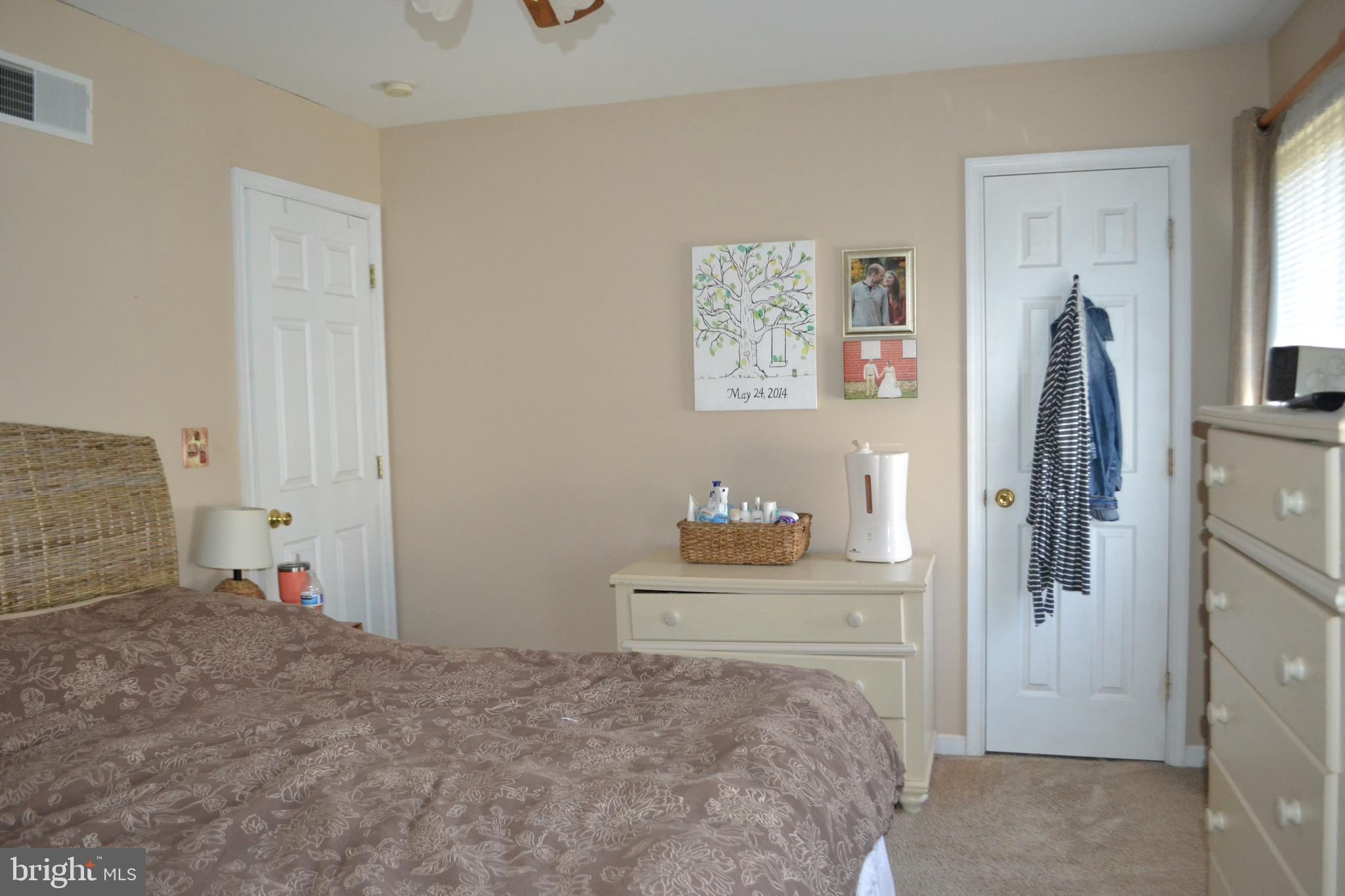 NITTANY HOLLOW - Residential