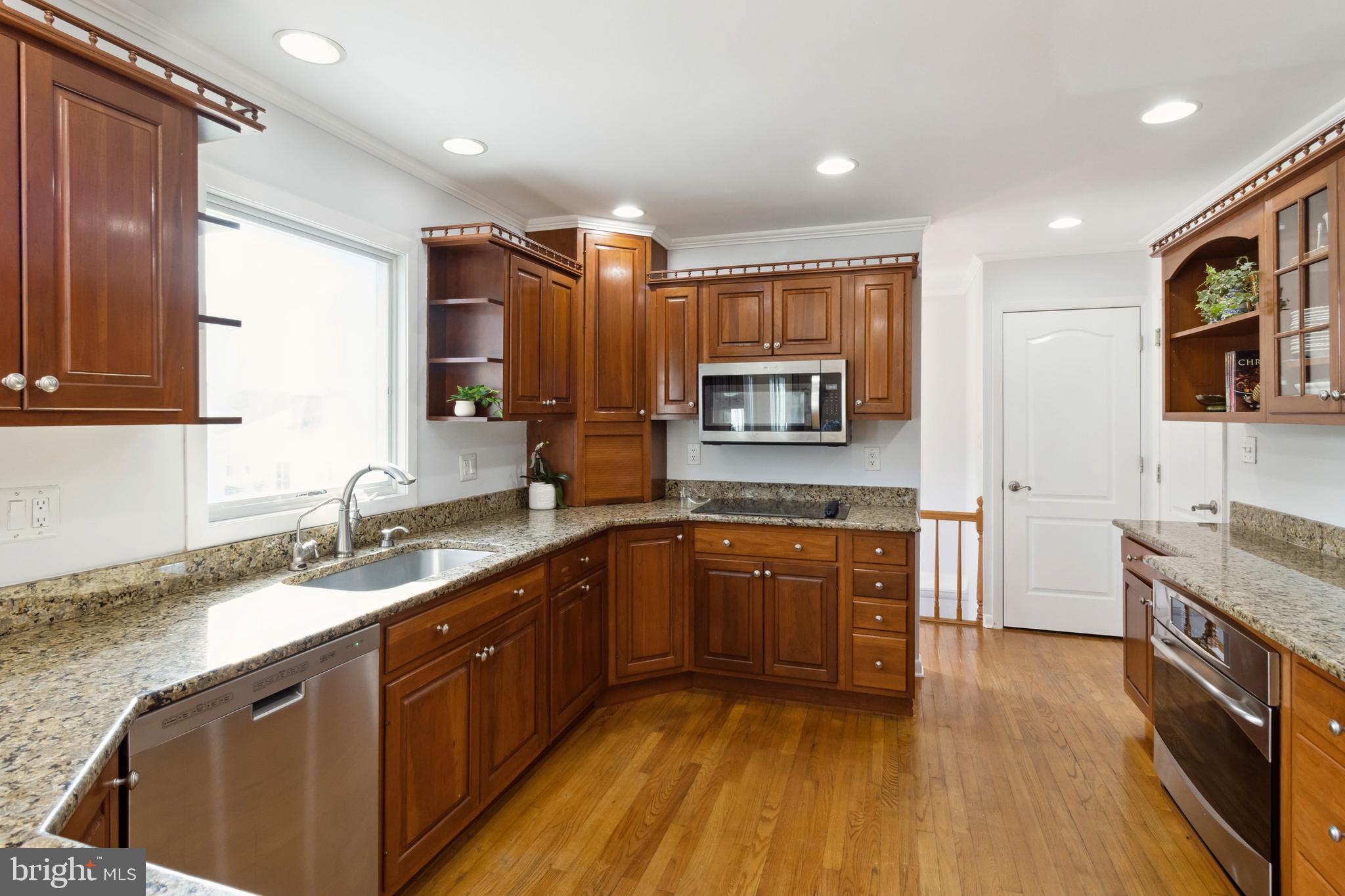 HILLENDALE - Residential