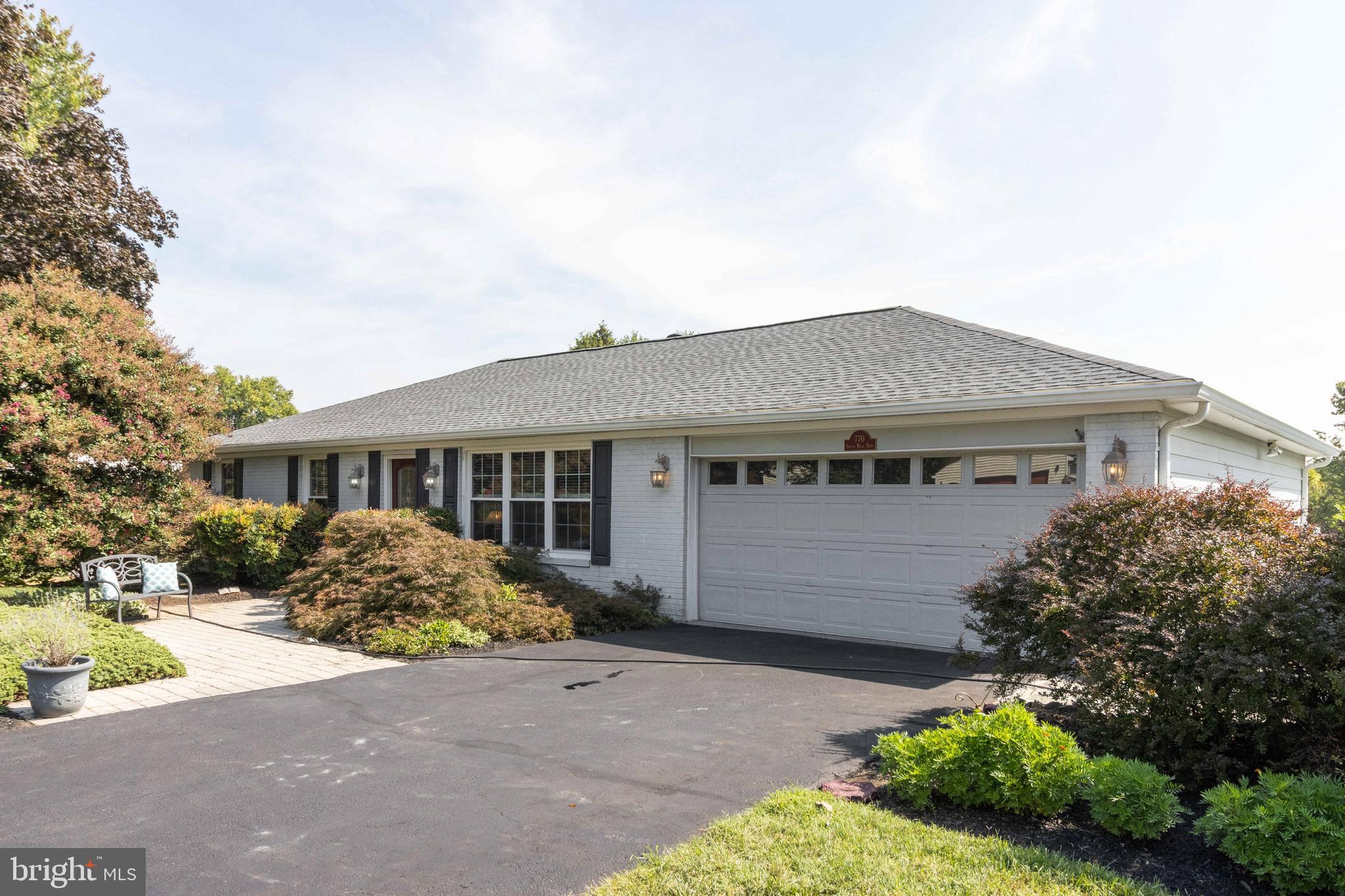 HILLENDALE - Residential