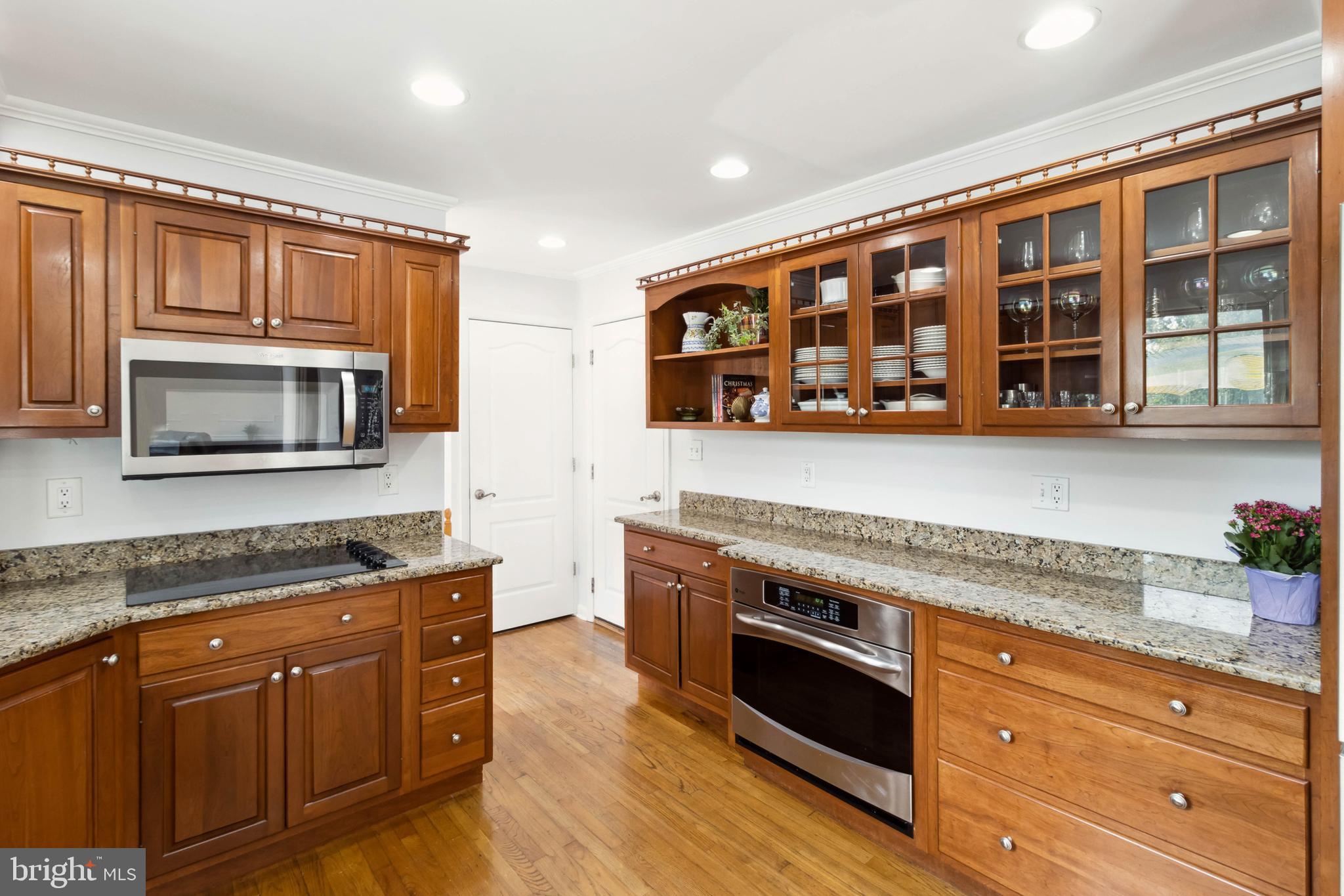 HILLENDALE - Residential