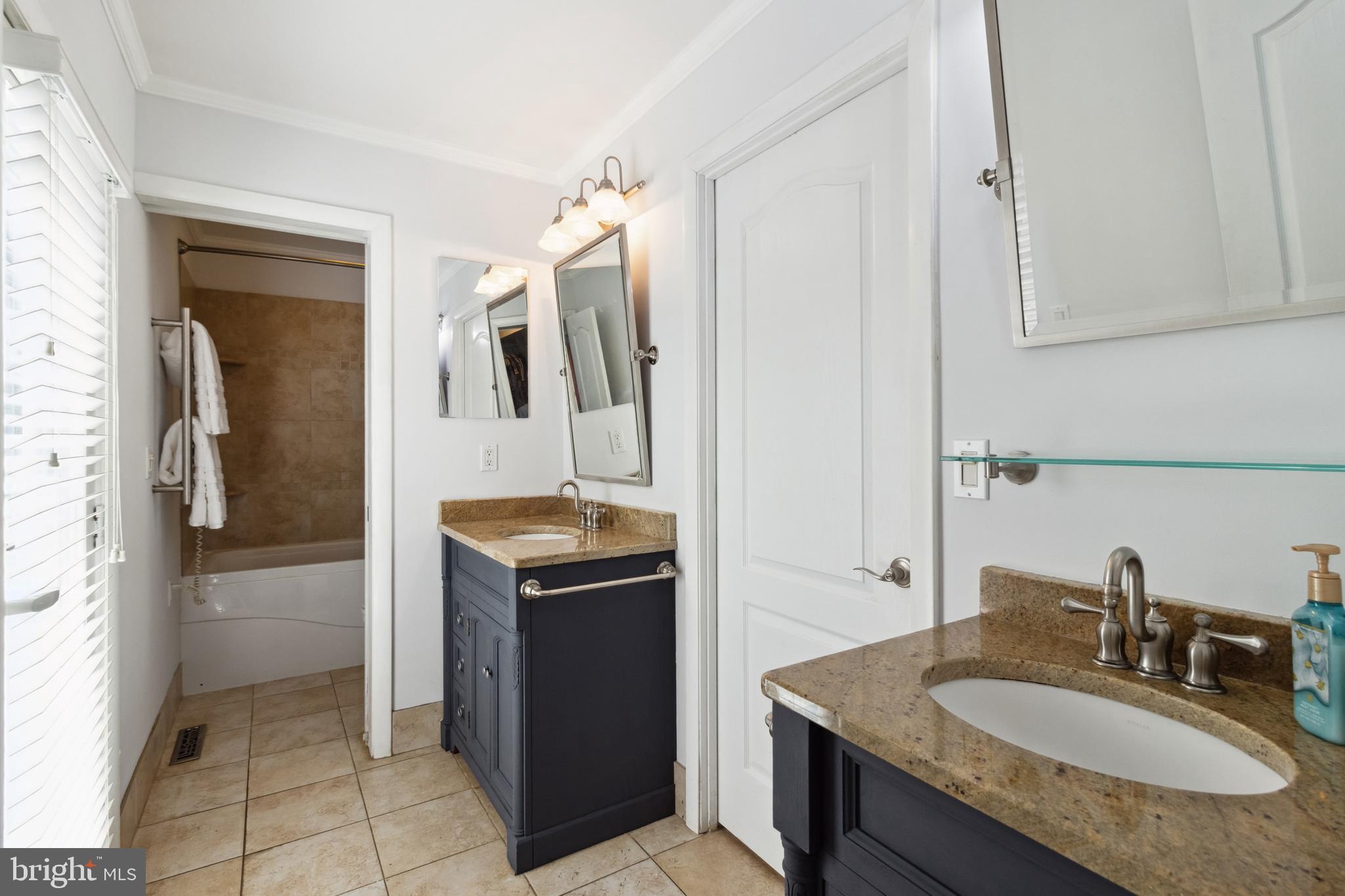 HILLENDALE - Residential