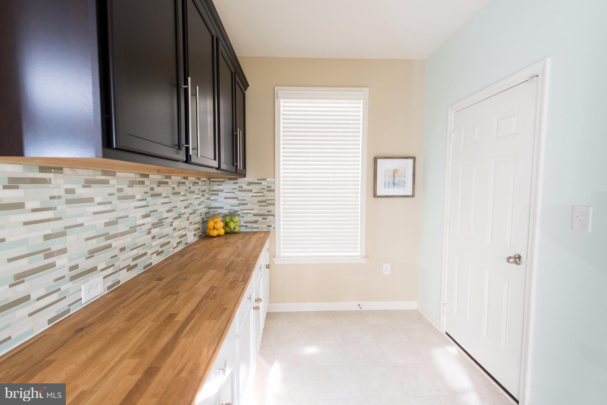 LAKELAND PLACE - Residential