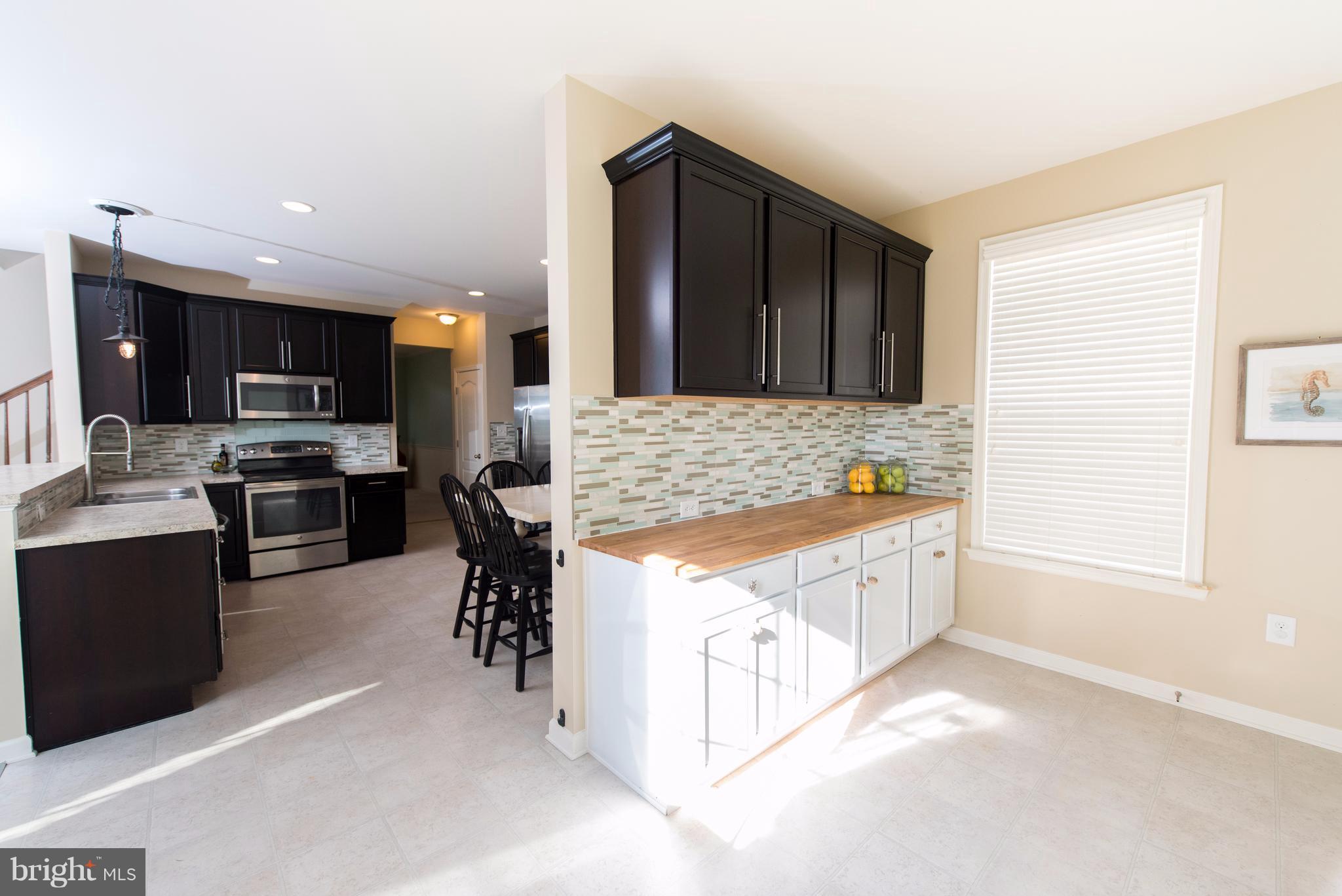 LAKELAND PLACE - Residential