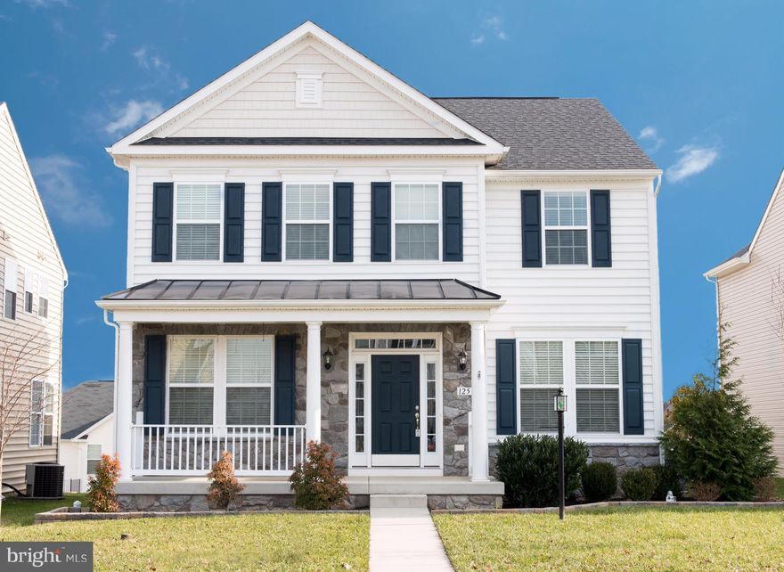 Great 3BR/3.5BA Carriage-style home w/fully finished basement w/Full Bath is move in ready! Full front porch is welcoming & leads to Open Floor Plan w/Sep DR & Library/Office. Kitchen w/table space open to spacious Fam Rm. Mud Rm has extra cabinets & counter leads to the attached 2-car garage. Upper Level Master BR has WIC & ensuite BA w/Dual Sink vanity. BR 2&3 share a JackNJill BA. Meticulous!