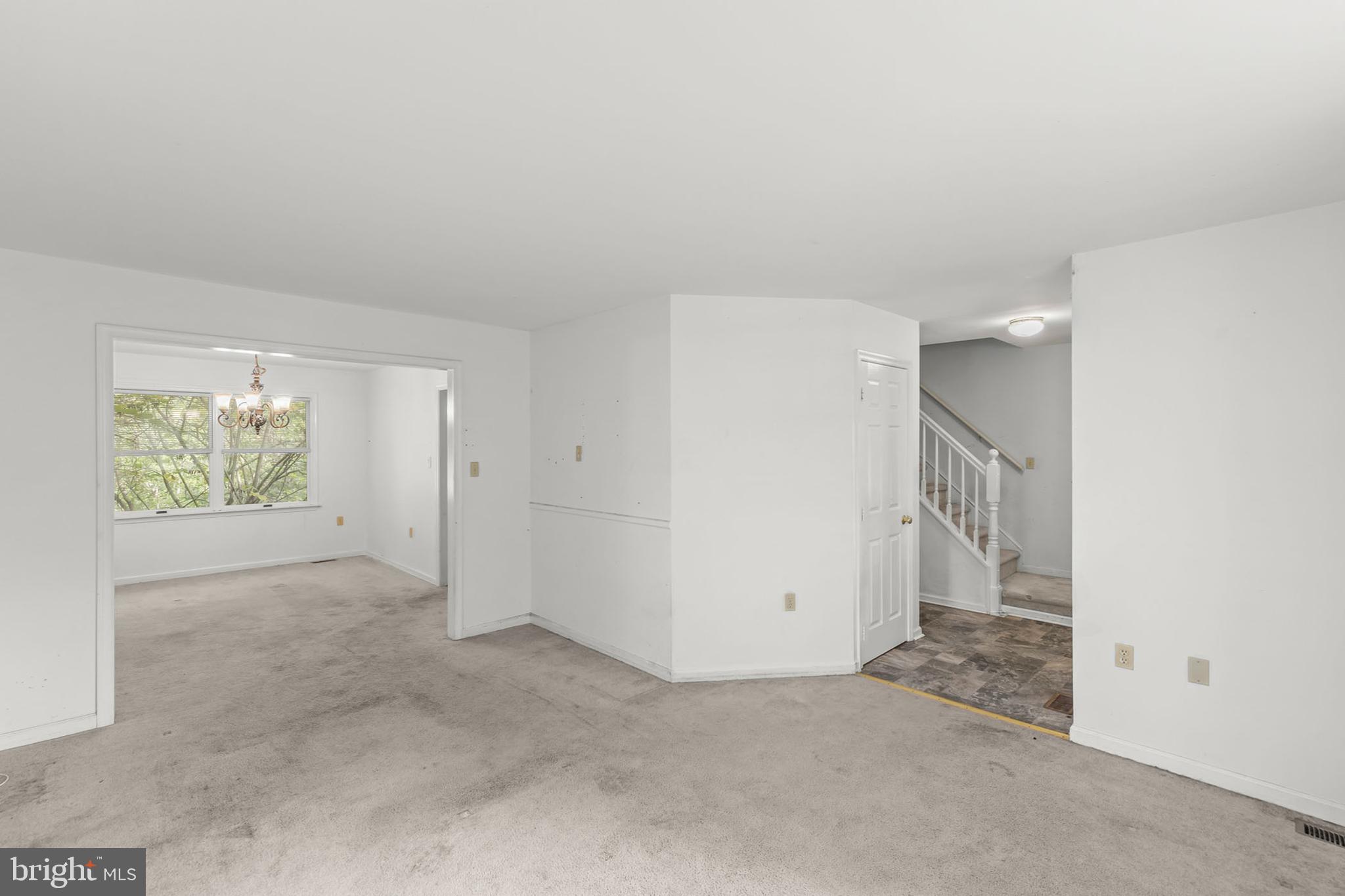 1422 CANTERBURY ROAD