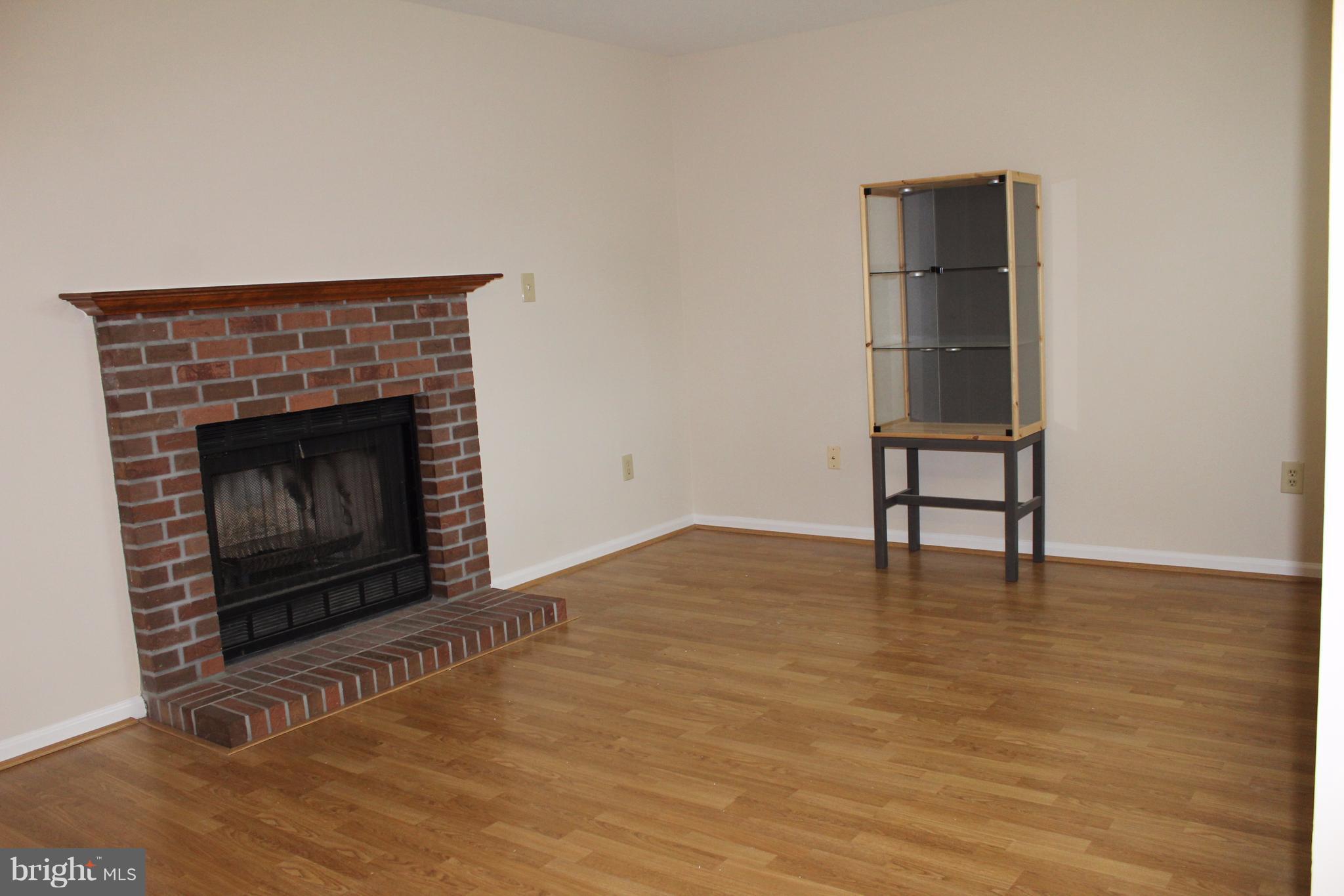 VILLAGES OF SALEM STATION - Residential Lease