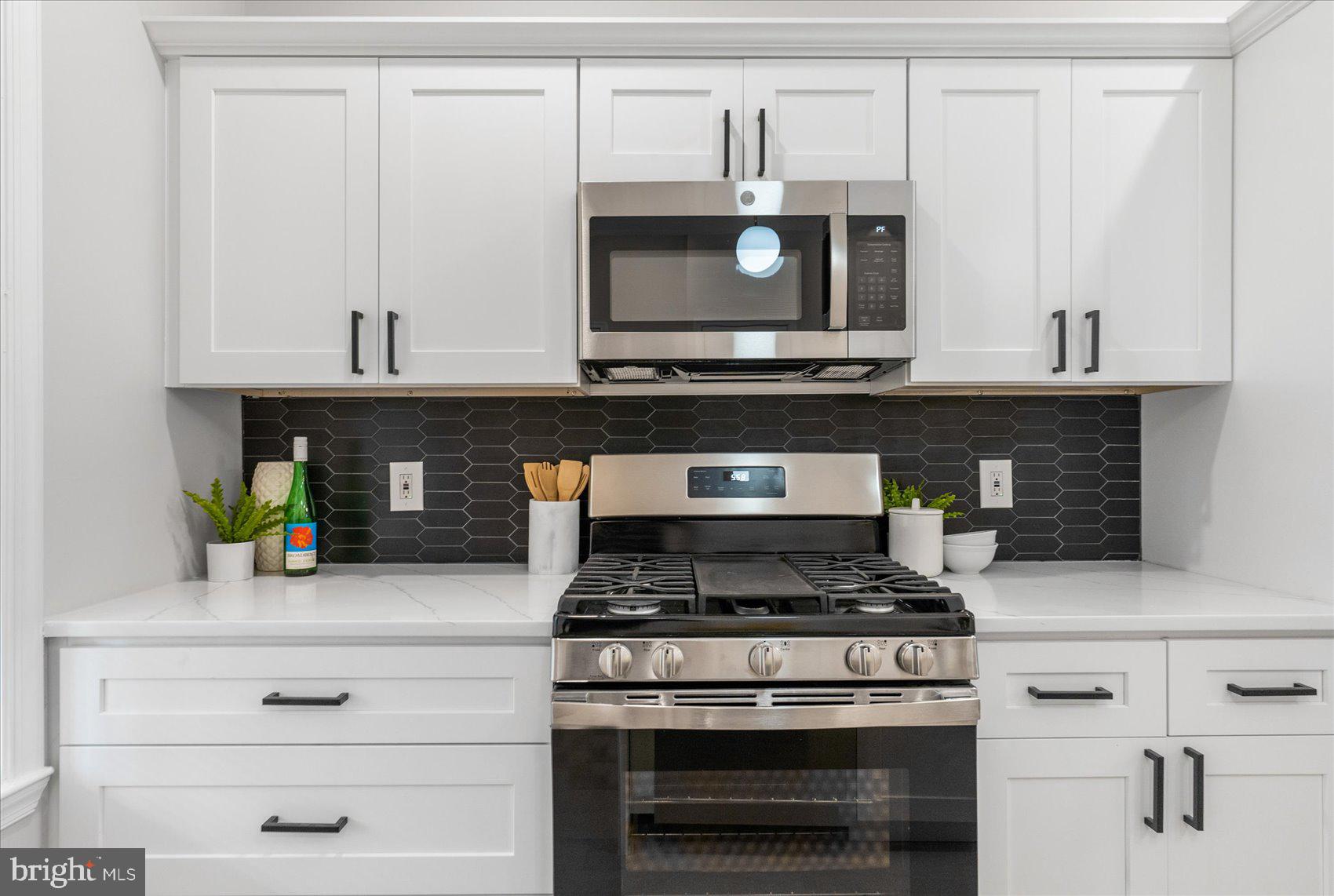 PENN NORTH - Residential