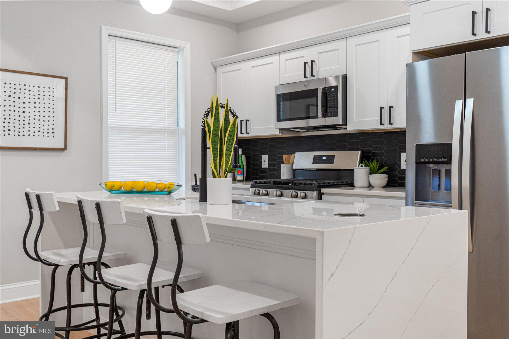 PENN NORTH - Residential