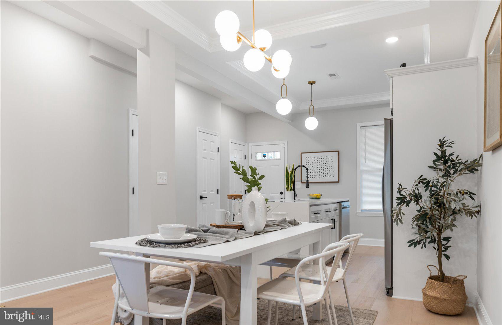 PENN NORTH - Residential