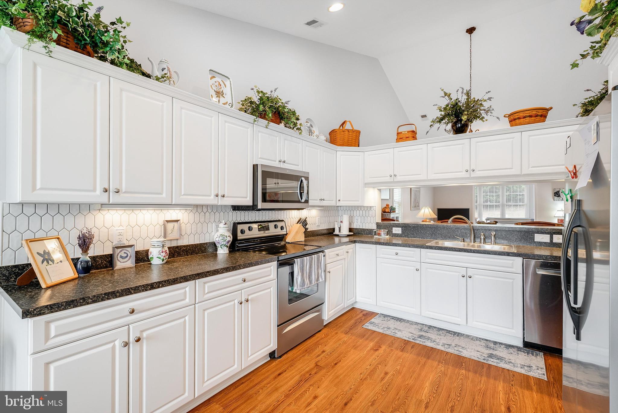 SPRING OAKS - Residential Lease