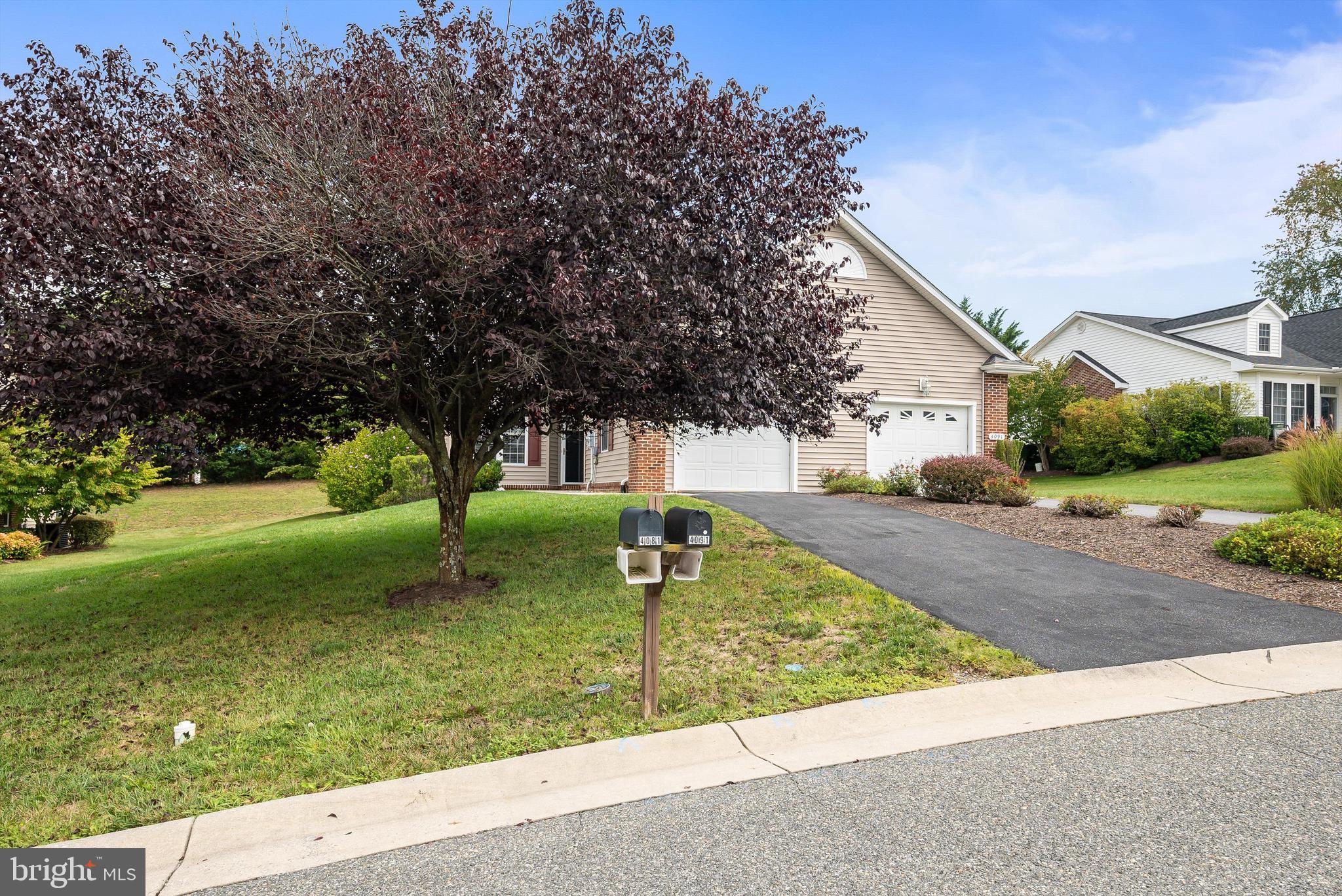 SPRING OAKS - Residential Lease