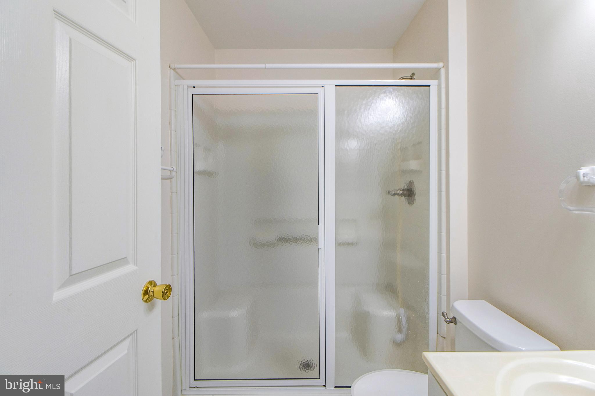 TIDEWATER COLONY - Residential Lease