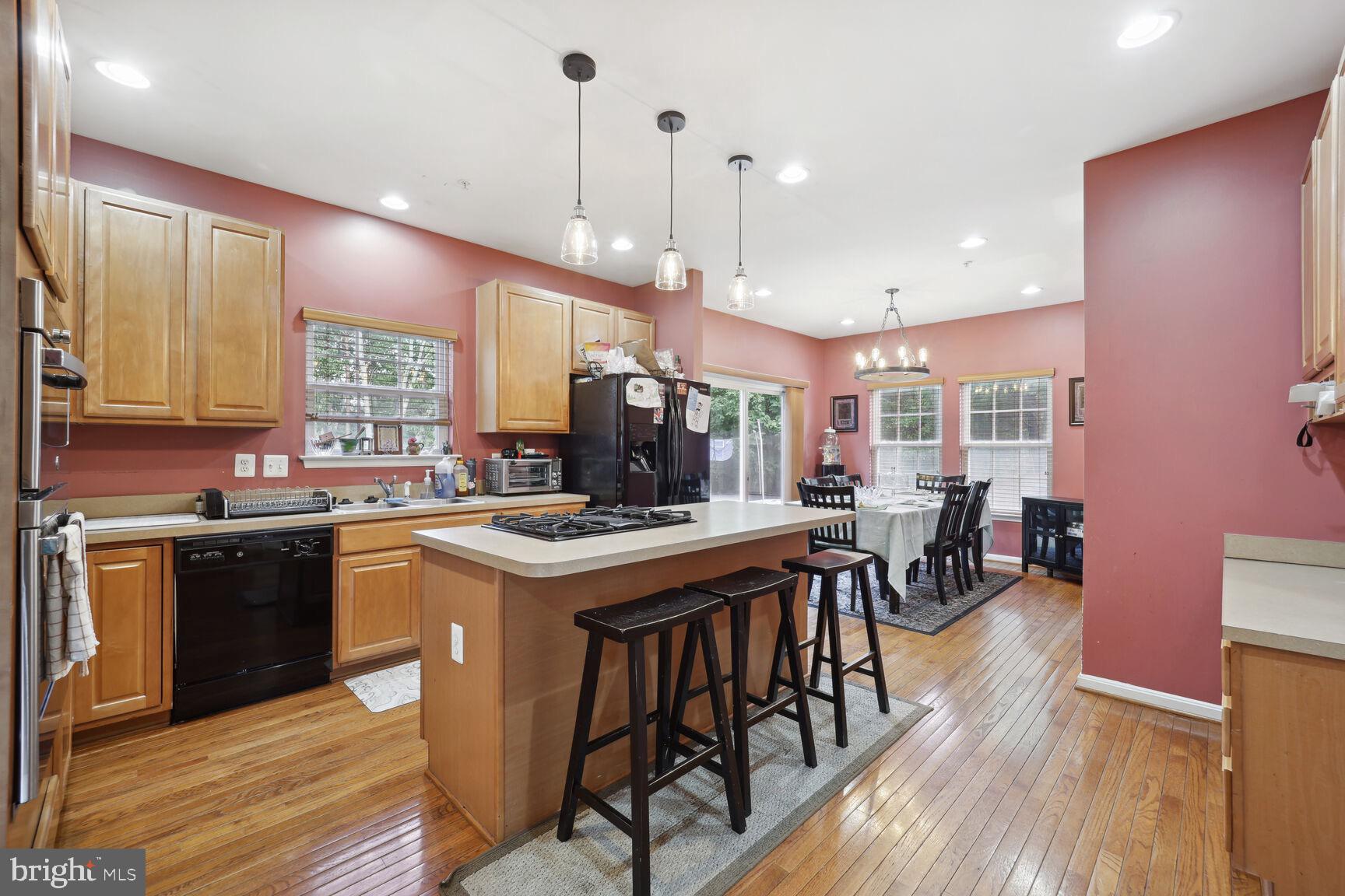 SNOWDEN WOODS-PLAT 1> - Residential