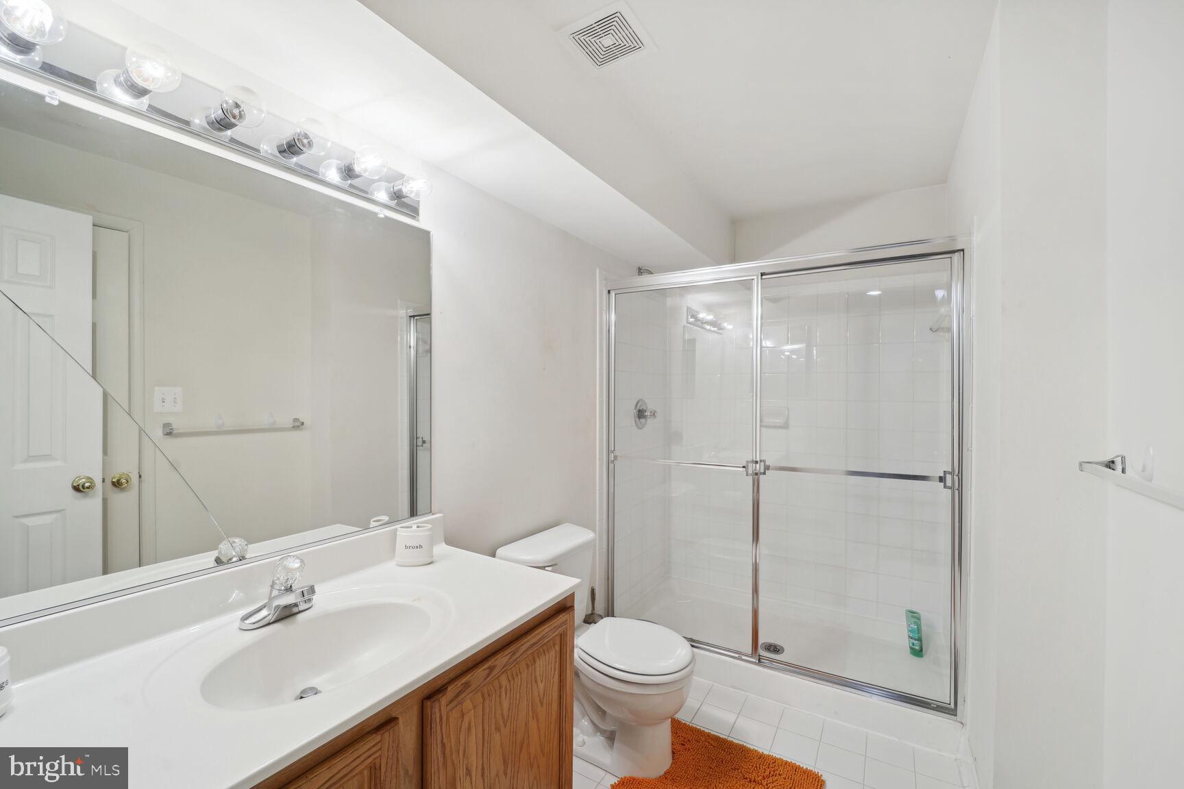 SNOWDEN WOODS-PLAT 1> - Residential