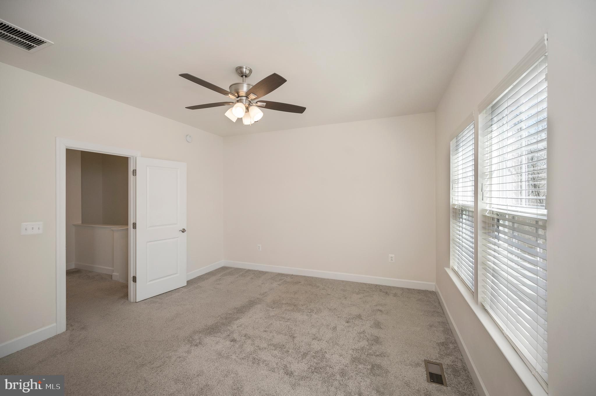 HAYMARKET CROSSING - Residential