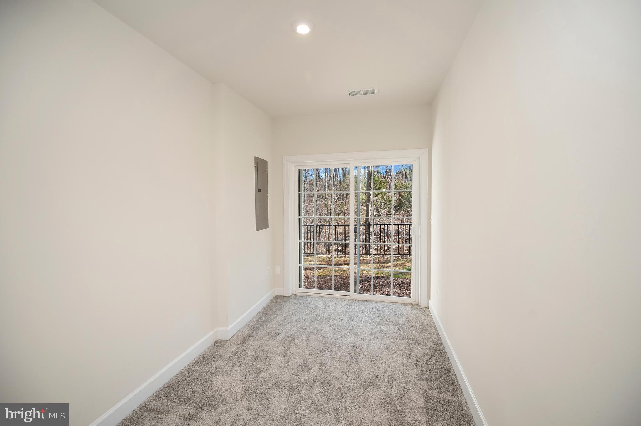 HAYMARKET CROSSING - Residential