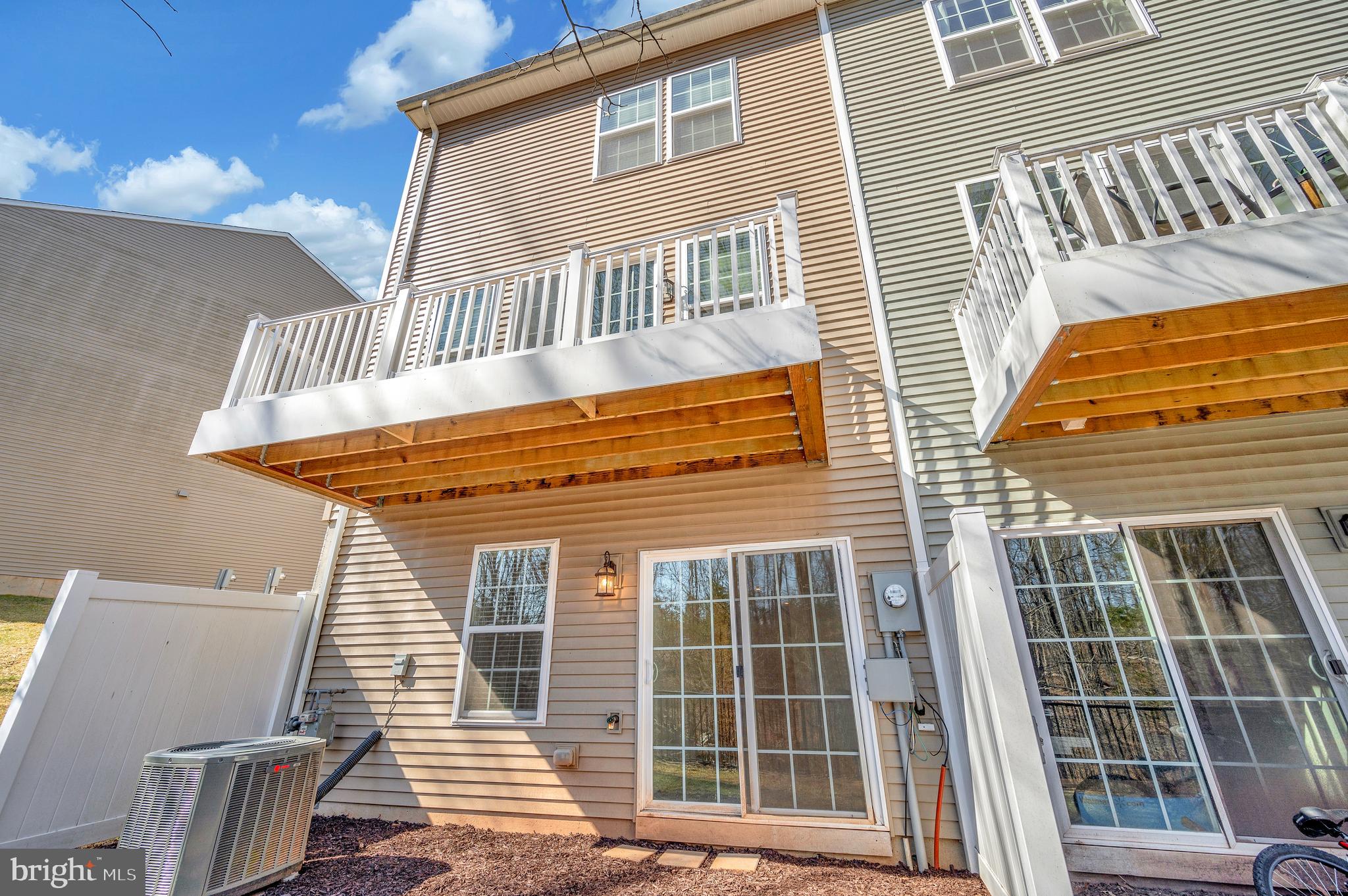 HAYMARKET CROSSING - Residential