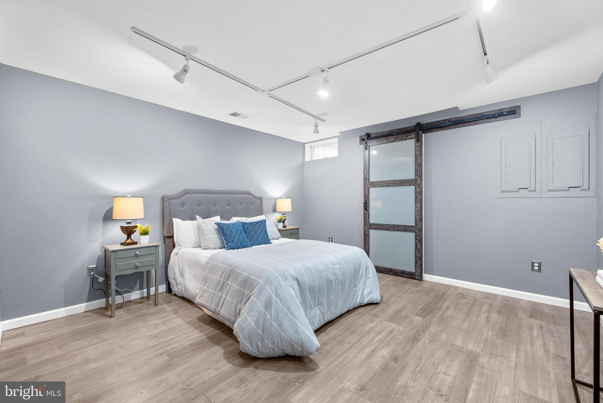 TURF VALLEY OVERLOOK - Residential