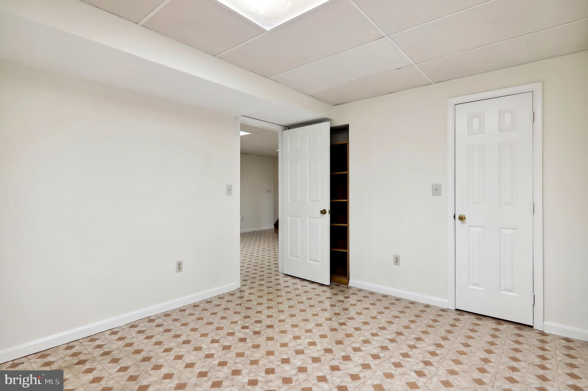 SOUTH FOUR CORNERS - Residential