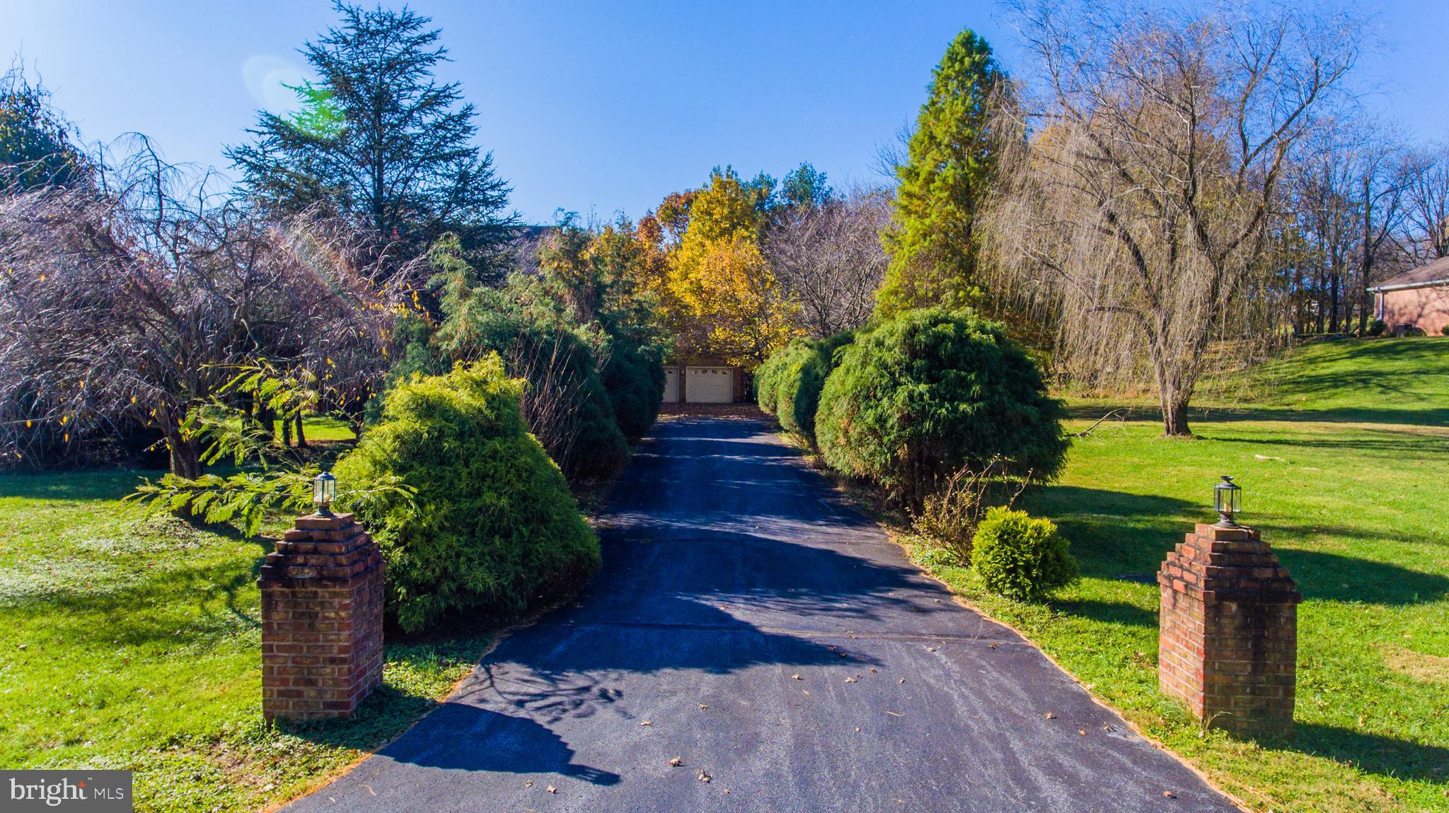 CHATEAU-GAI - Residential