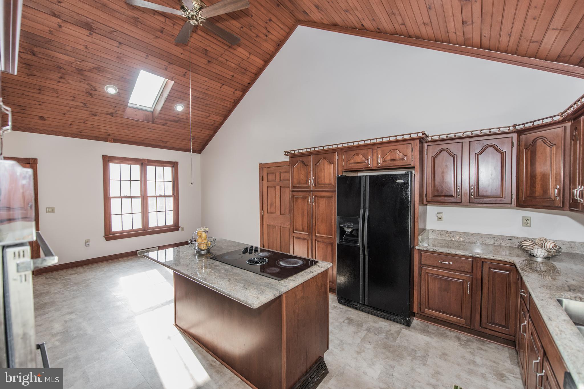 CHATEAU-GAI - Residential