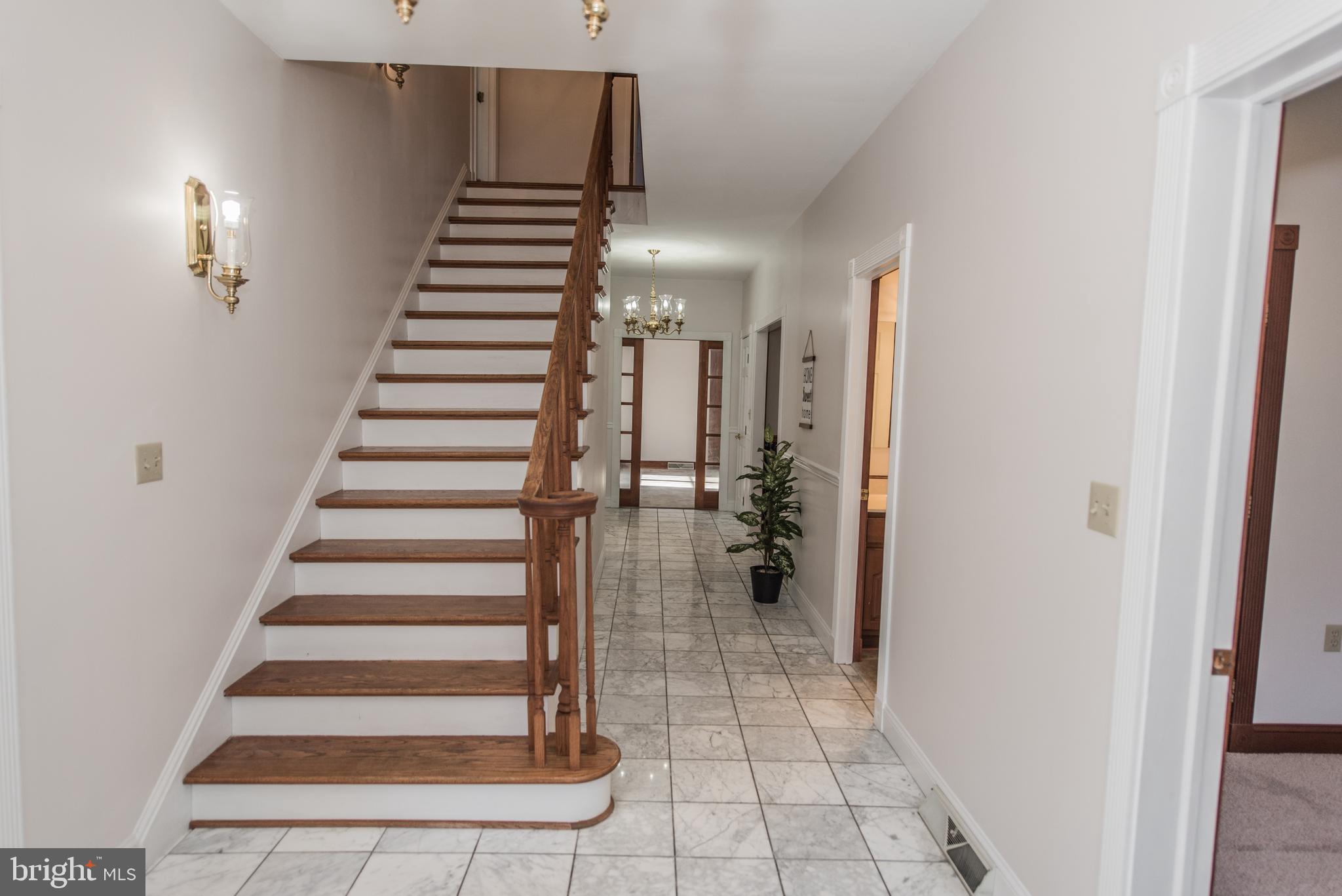 CHATEAU-GAI - Residential