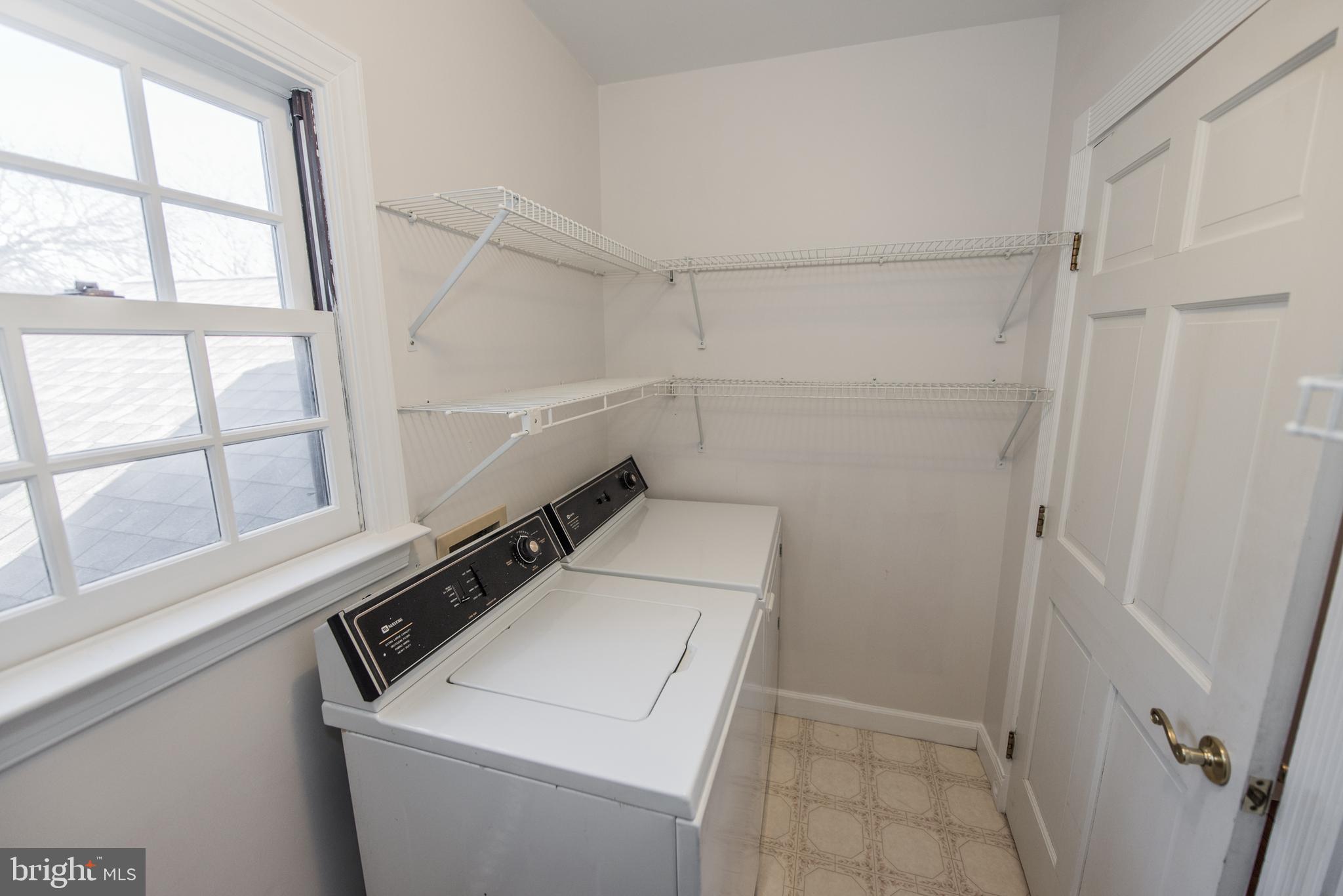 CHATEAU-GAI - Residential