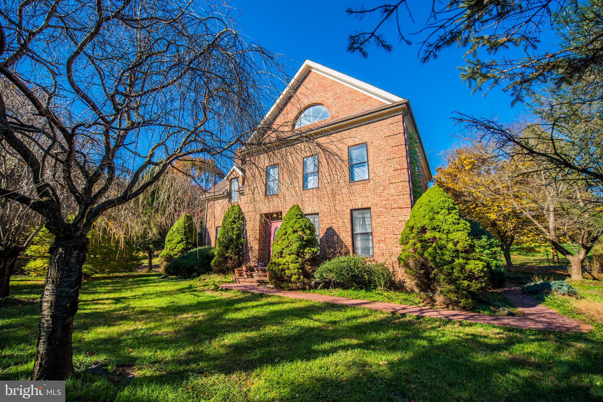 CHATEAU-GAI - Residential