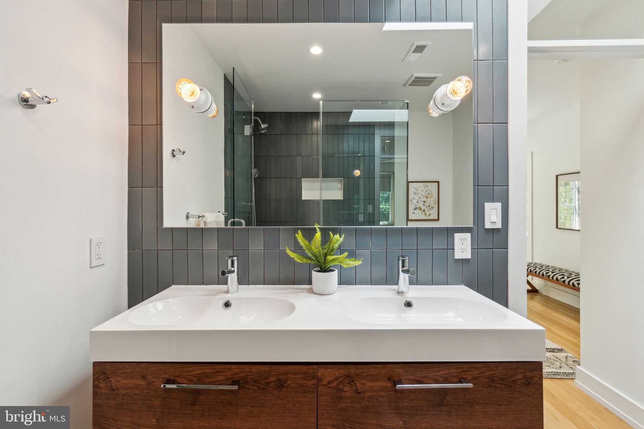COLUMBIA HEIGHTS - Residential