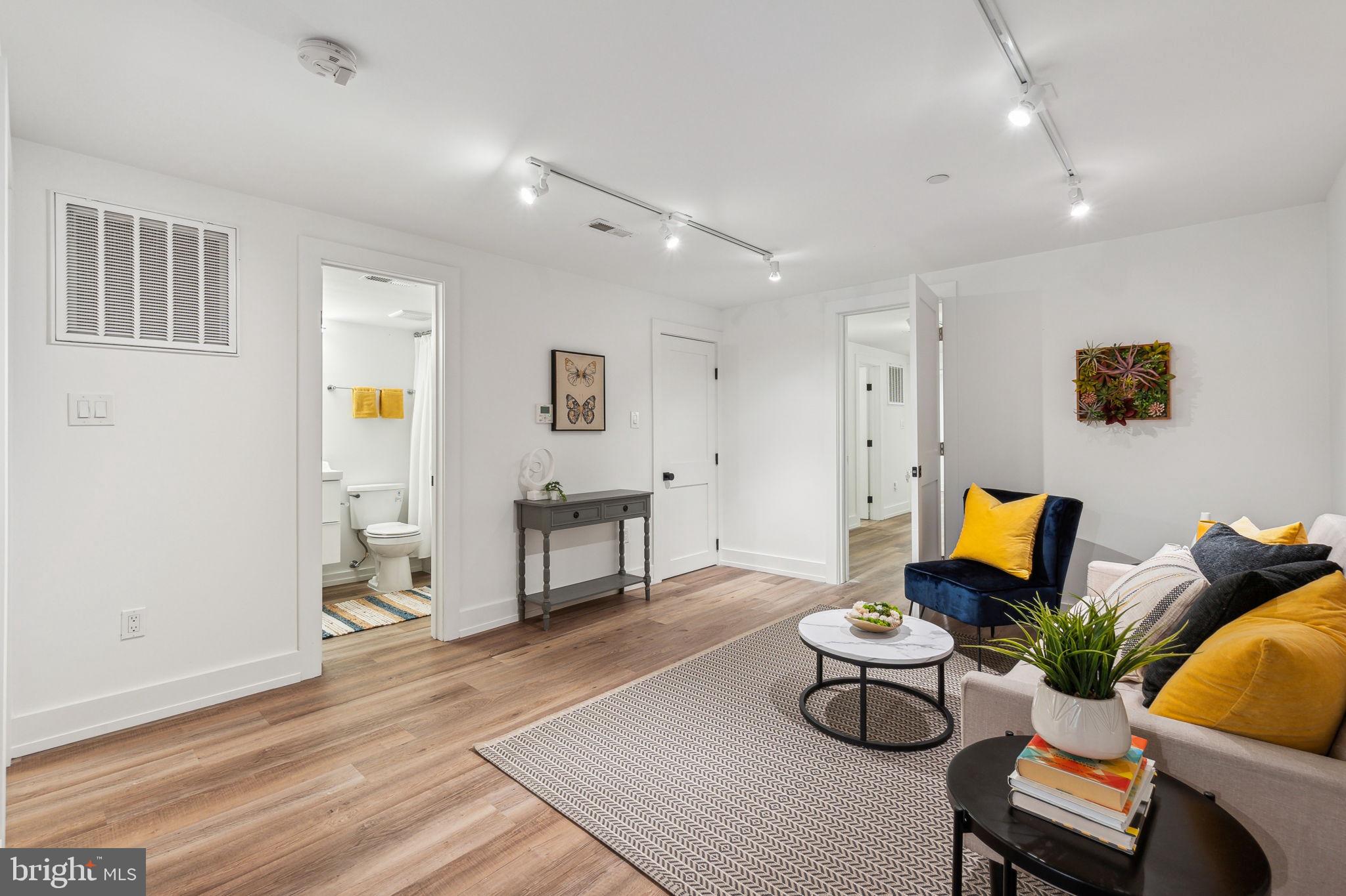 COLUMBIA HEIGHTS - Residential