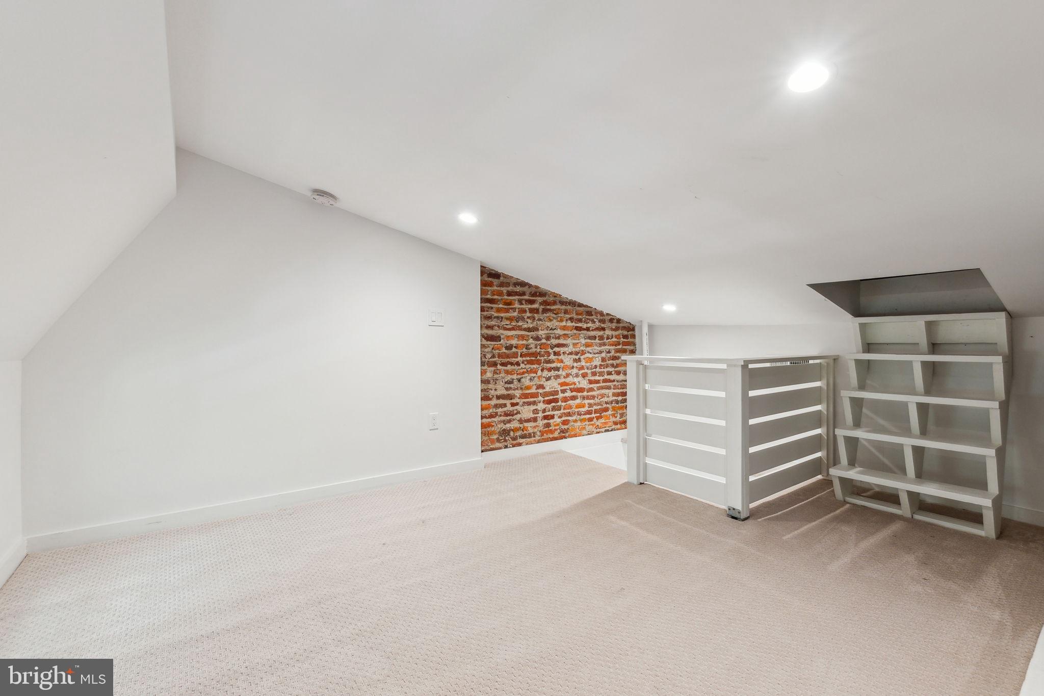 COLUMBIA HEIGHTS - Residential