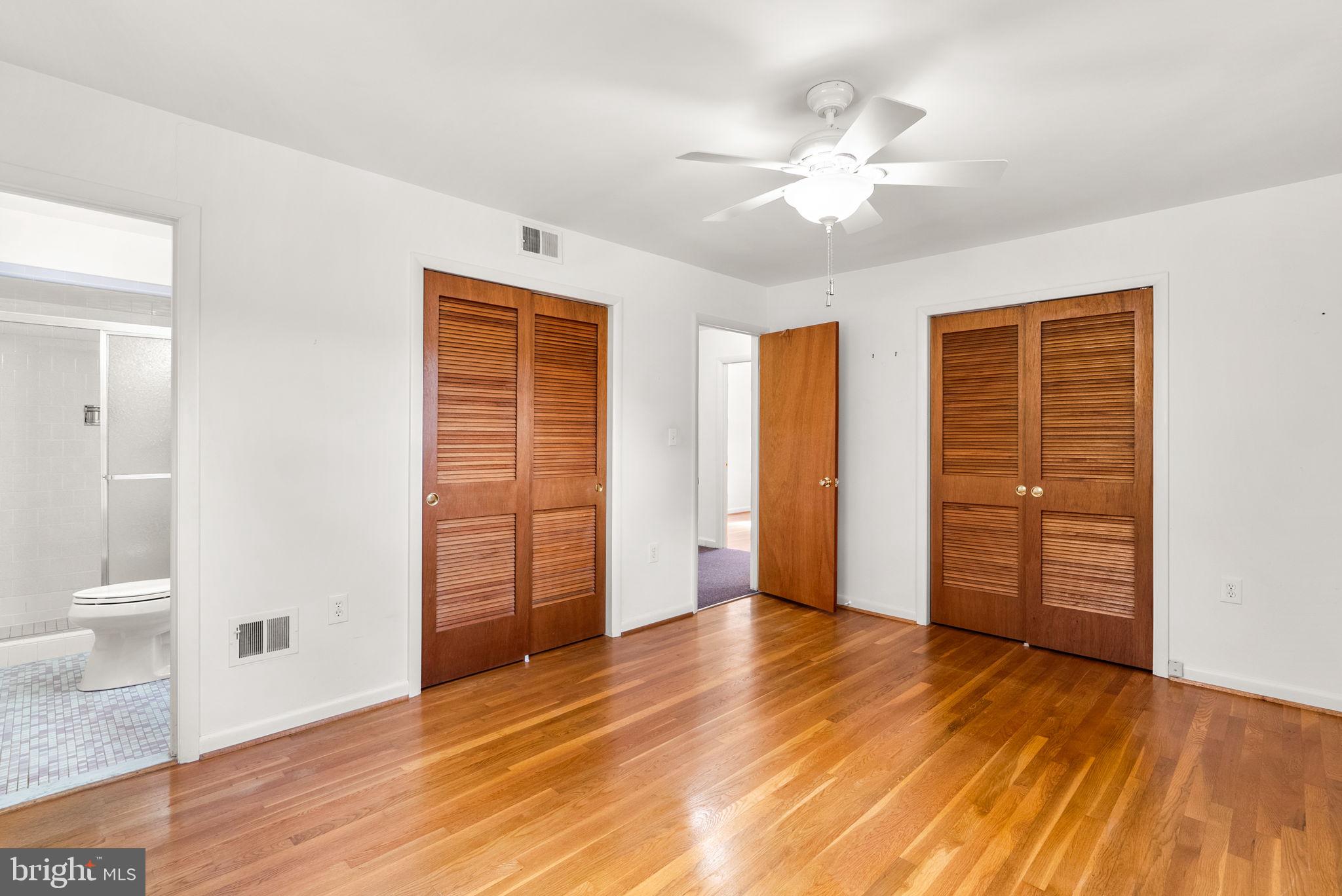 COLLEGE PARK WOODS - Residential