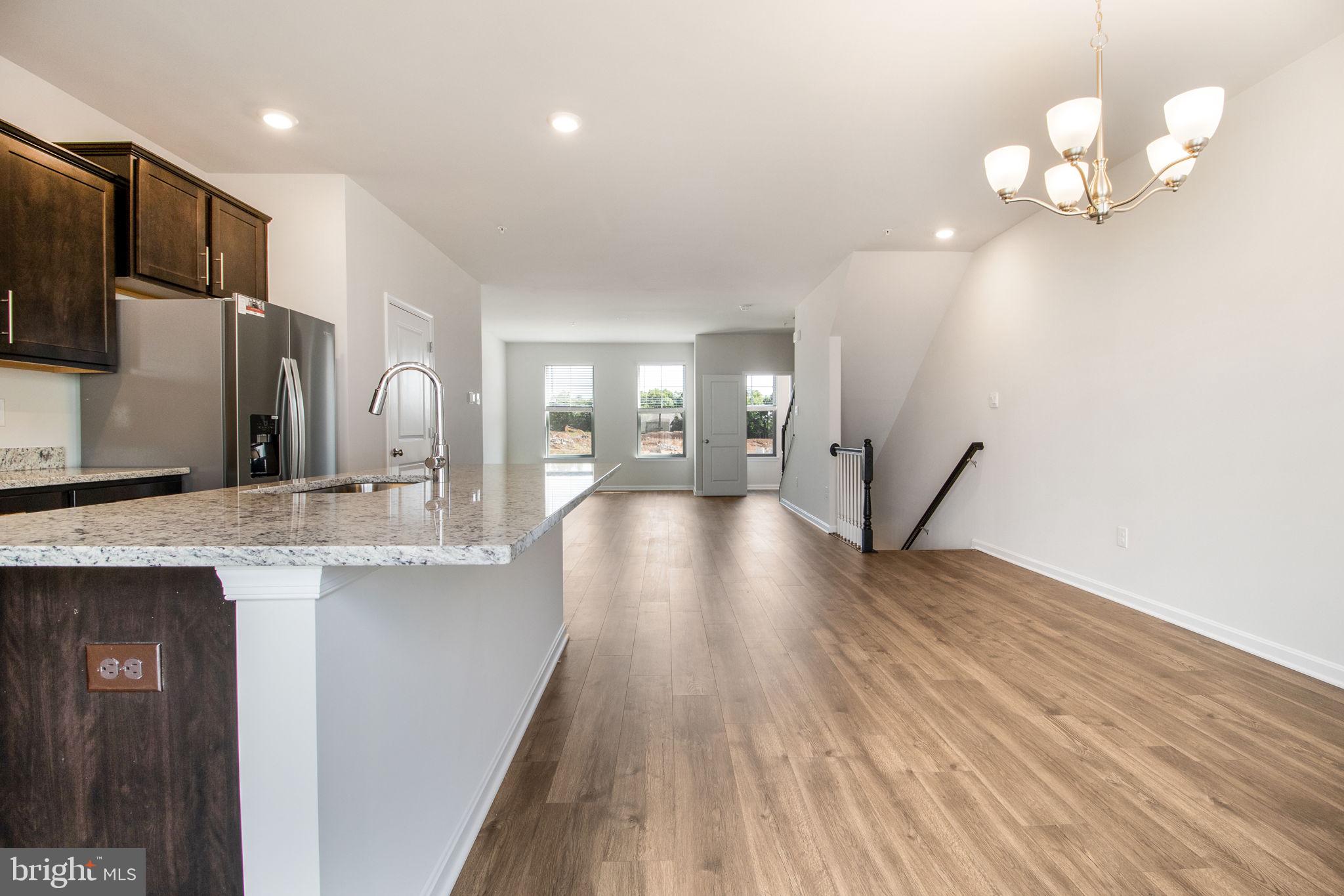 RENN QUARTER - Residential Lease