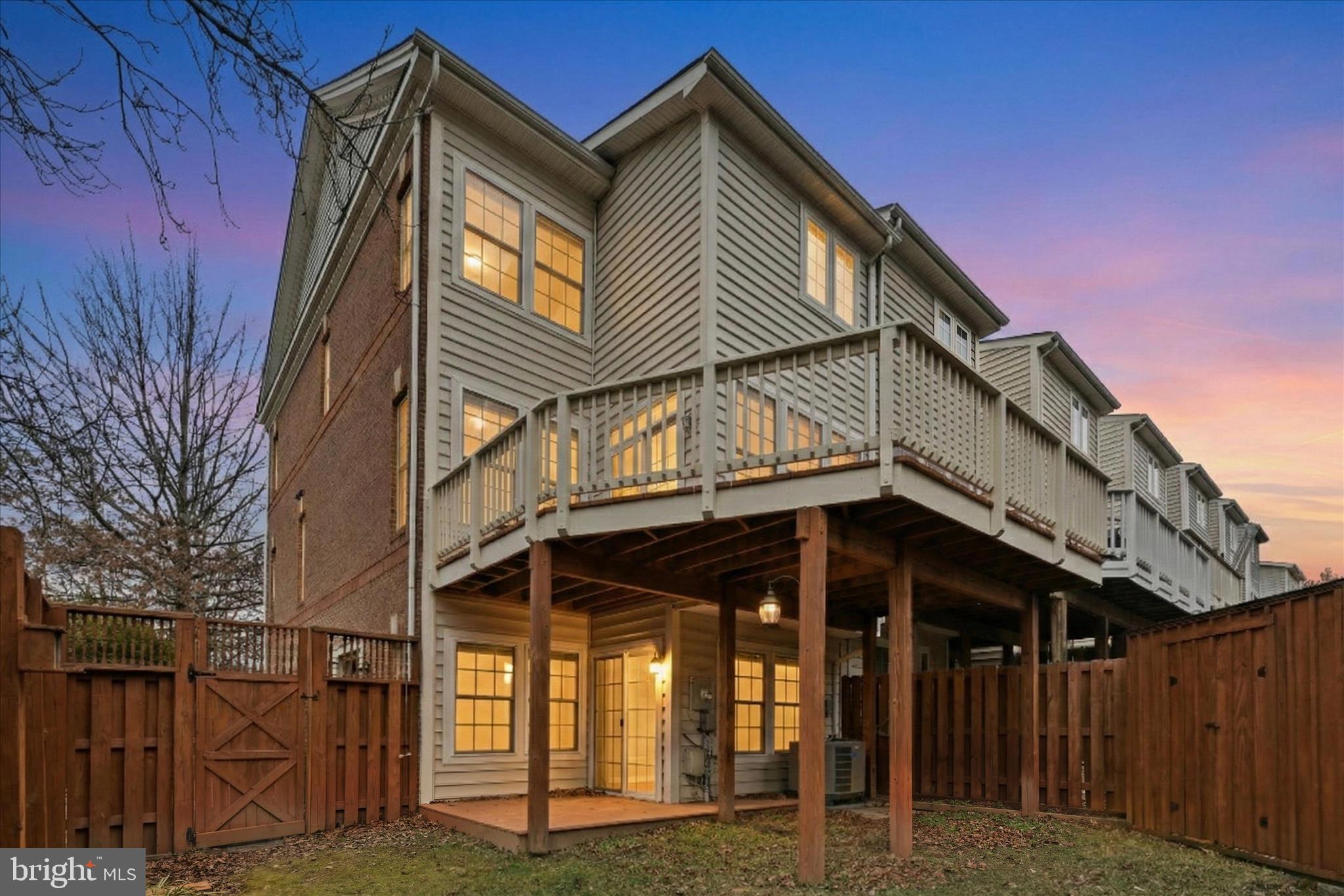 LORTON STATION SOUTH - Residential